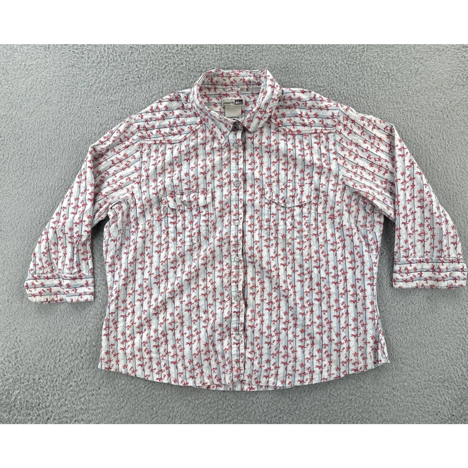 Vintage REI Women's XL Floral Pearl Snap Shirt Western Theme Shirt EUC Size XL / US 12-14 / IT 48-50 - 2 Thumbnail