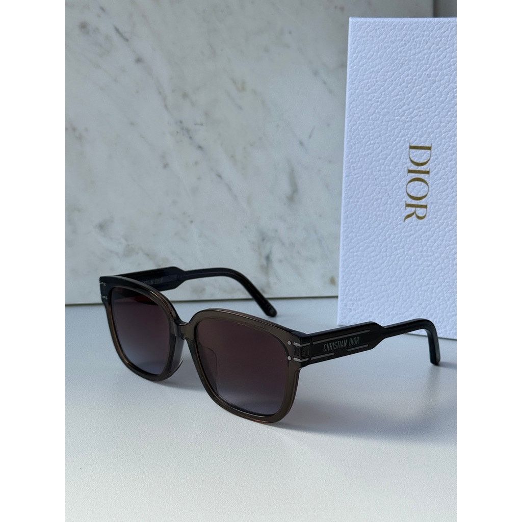 Dior NEW Dior Signature S7F Sunglasses in Brown Transparent Size ONE SIZE - 3 Thumbnail