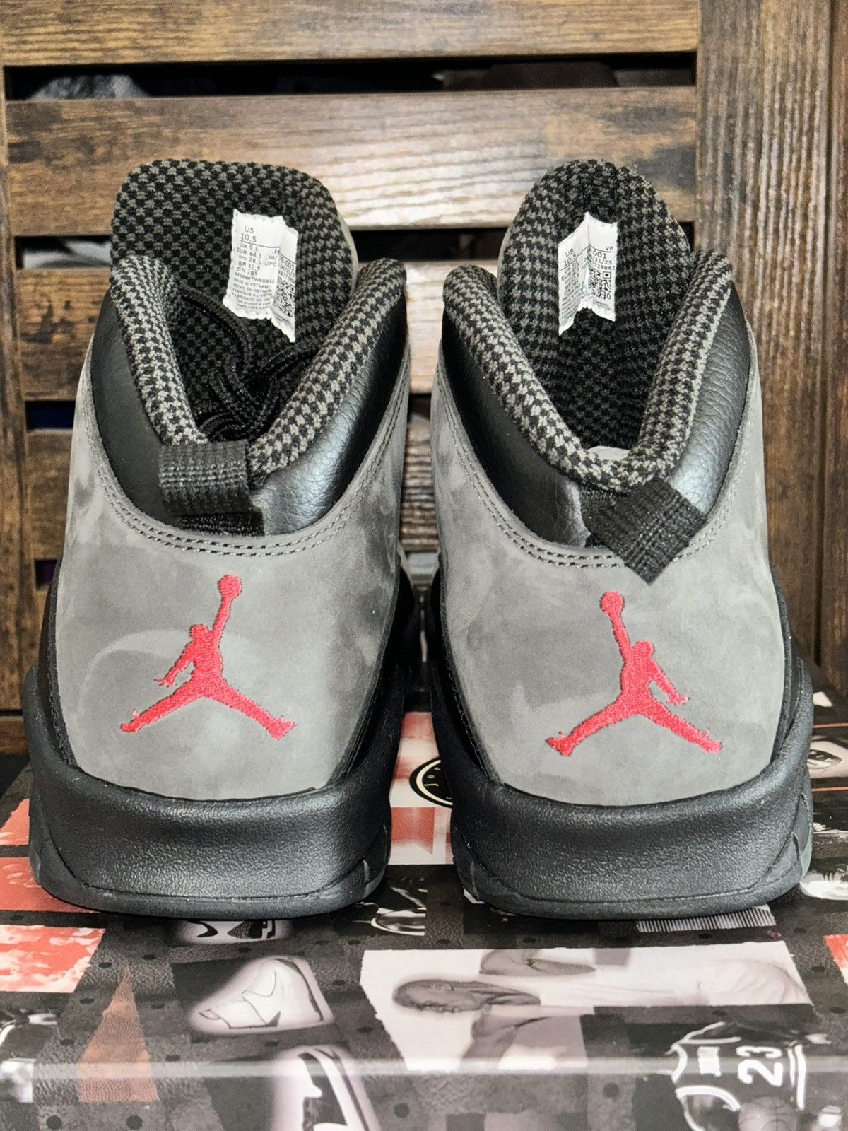 Nike Retro Air Jordan 10- “Shadow” Size US 10.5 / EU 43-44 - 4 Thumbnail