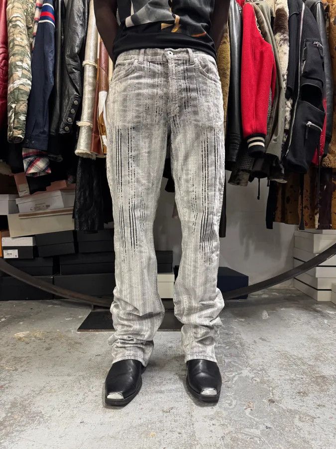 Versace AW2003 Versace Raw Velvet Distressed Grey Pants Size US 32 / EU 48 - 2 Thumbnail