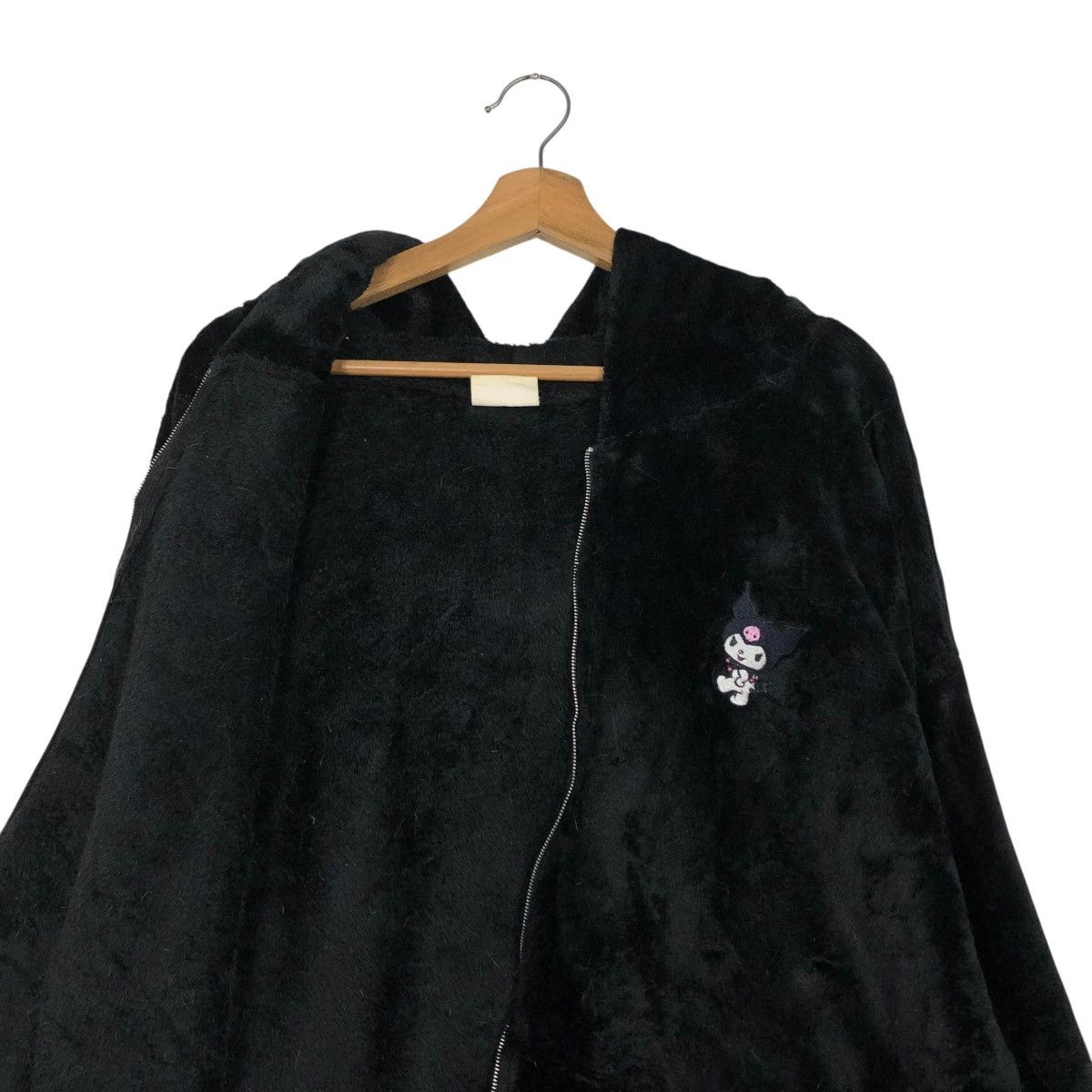 Japanese Brand 🔥VINTAGE ZIPPER SWEATER CARTOON JAPAN KUROMI BIG LOGO Size US L / EU 52-54 / 3 - 15 Thumbnail