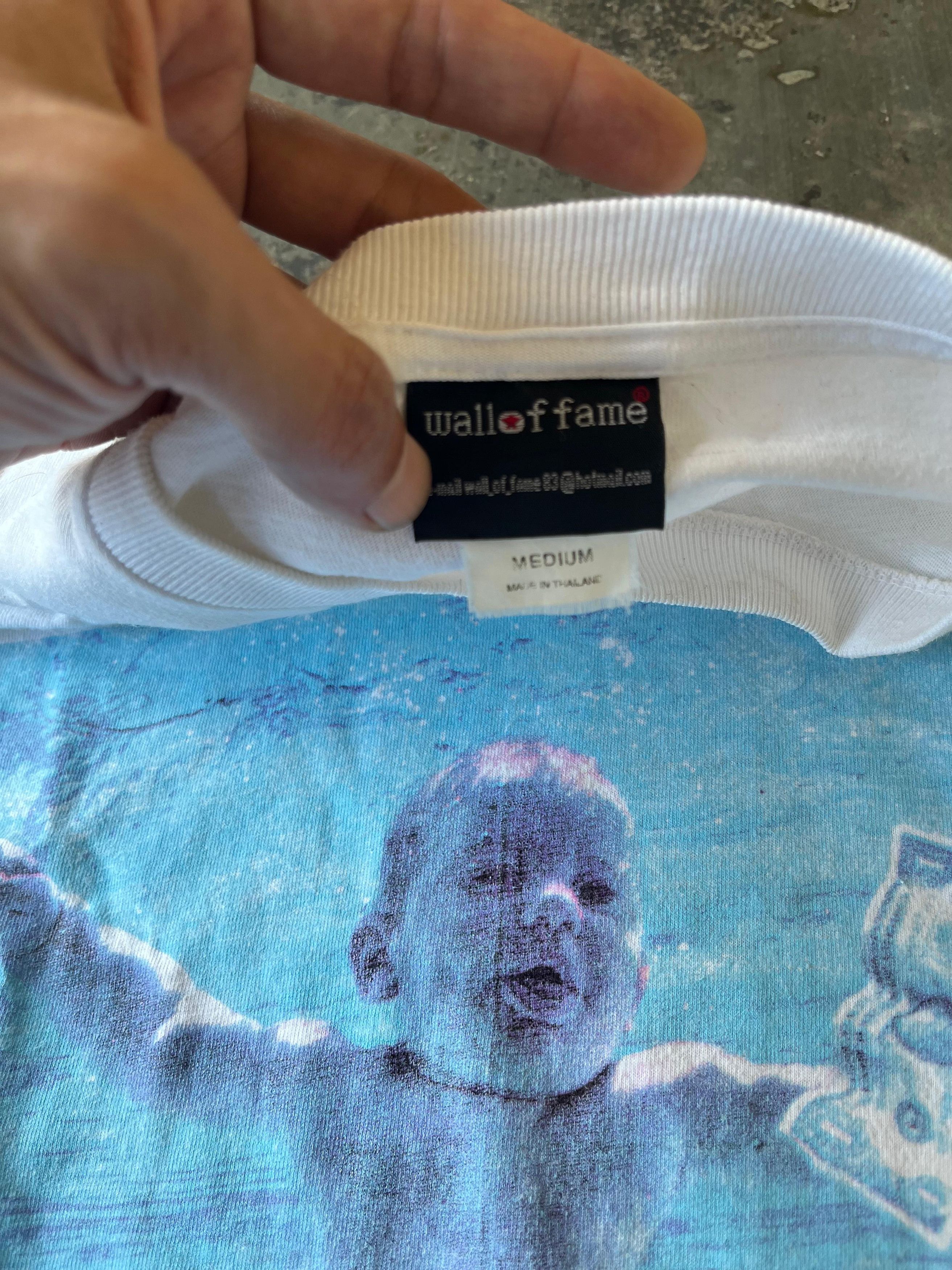 Vintage ❌SOLDOUT❌NIRVANA "NEVERMIND" BANDSHIRT WALL OF FAME Size US S / EU 44-46 / 1 - 4 Thumbnail