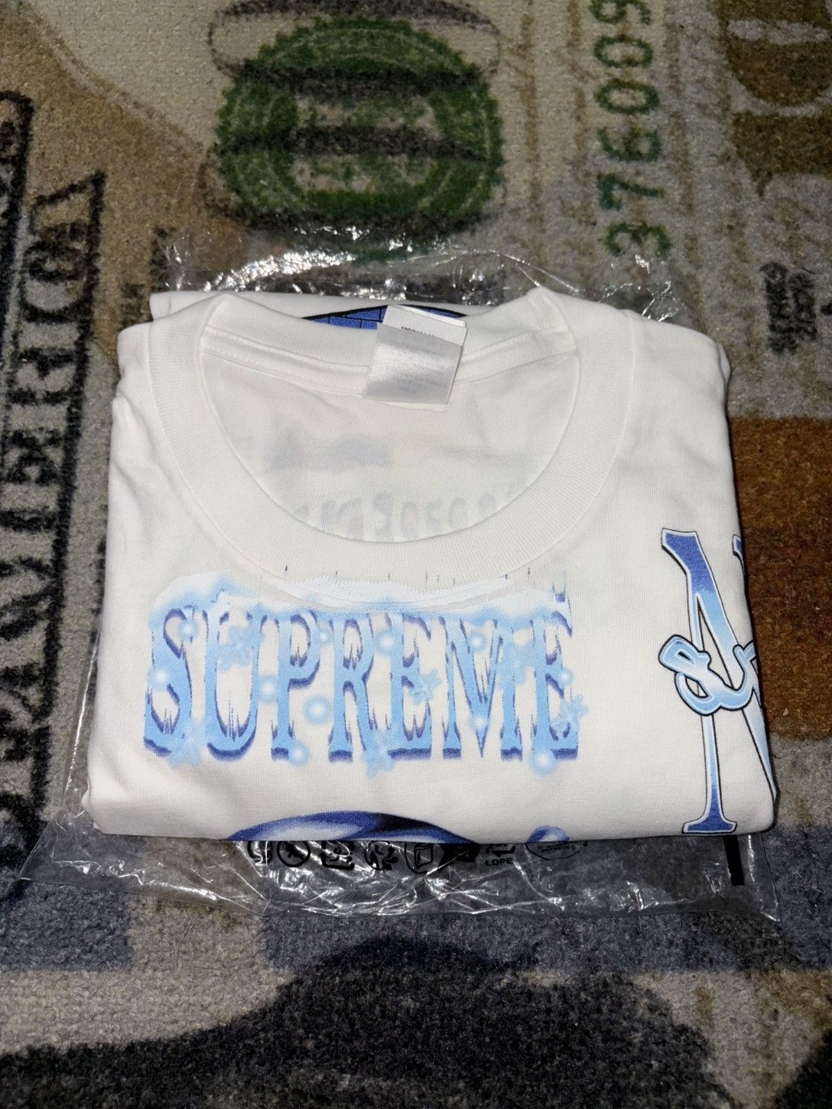Supreme Supreme Art Dealer Flash Tee White Size US XXL / EU 58 / 5 - 1 Thumbnail