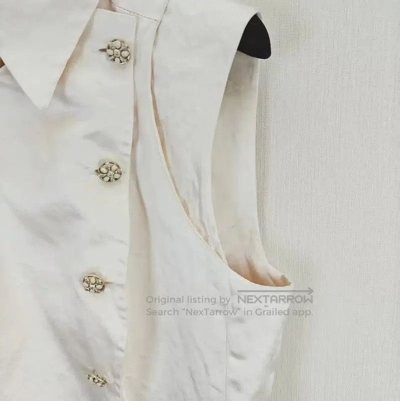 Chanel Chanel Summer Beige Silk Sleeveless Cardigan . Size L / US 10 / IT 46 - 3 Thumbnail
