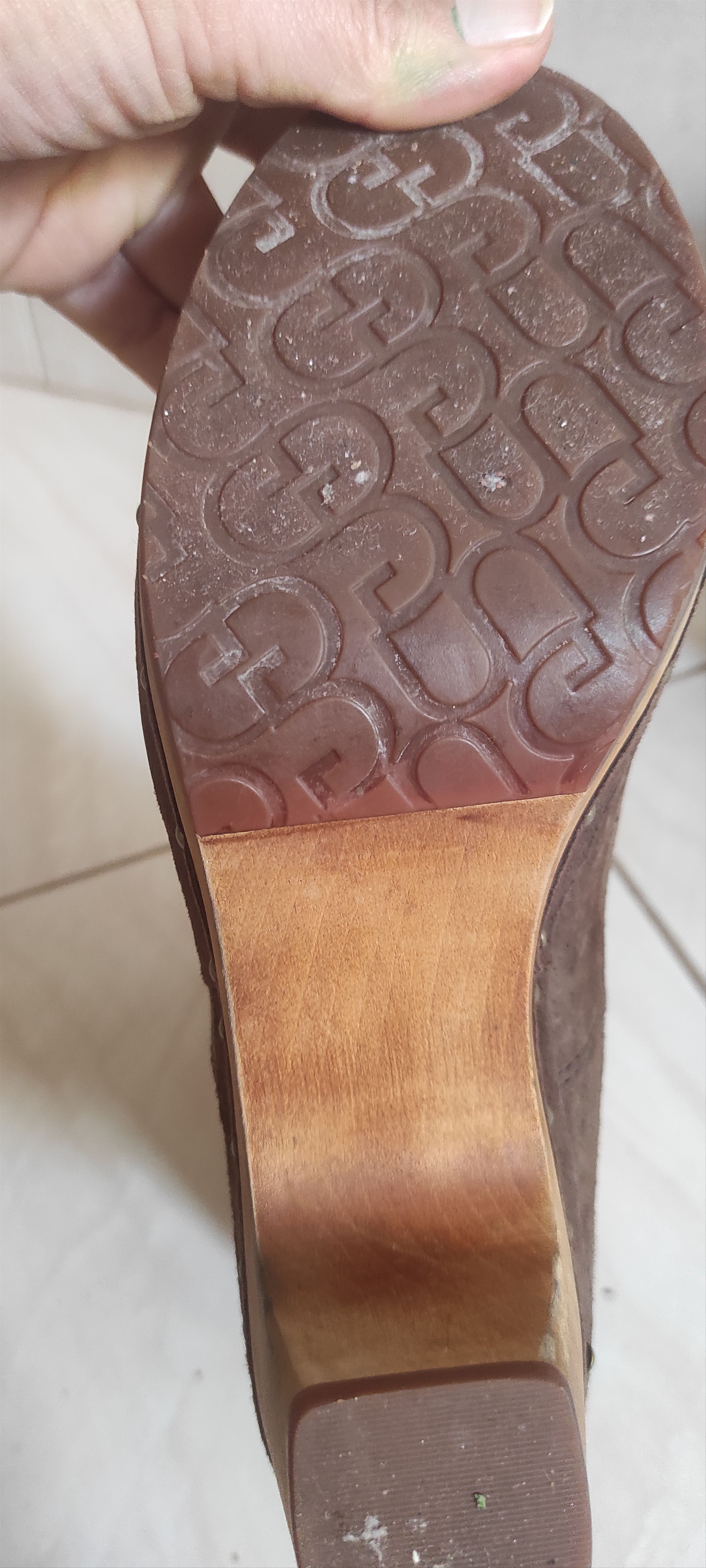 Ugg UGG Women’s Brown Suede Leather Studded Clog Booties Size US 8 / IT 38 - 10 Thumbnail