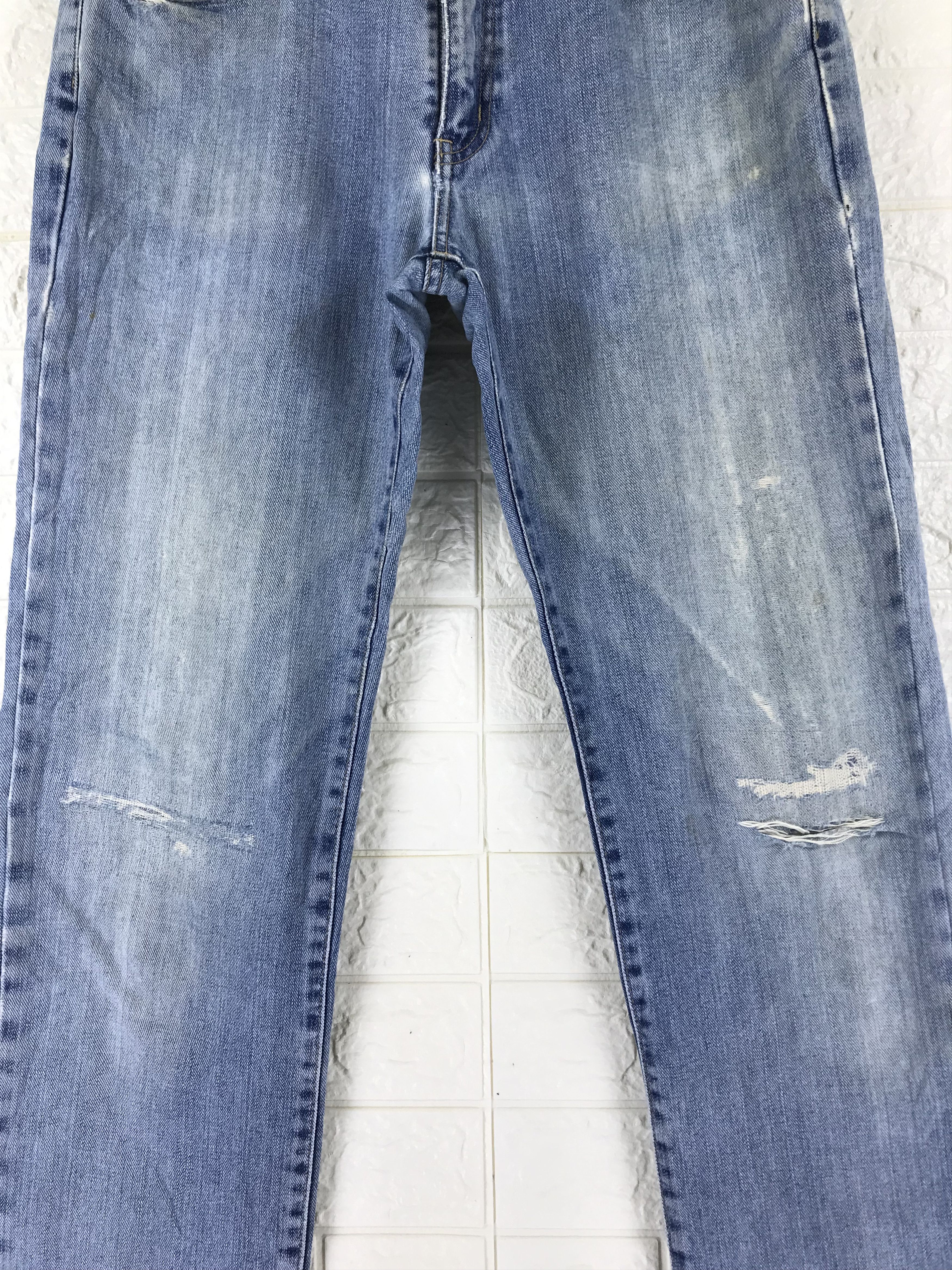 Edwin Vintage Edwin 403 Light Wash Distressed Jeans Size US 30 / EU 46 - 3 Thumbnail
