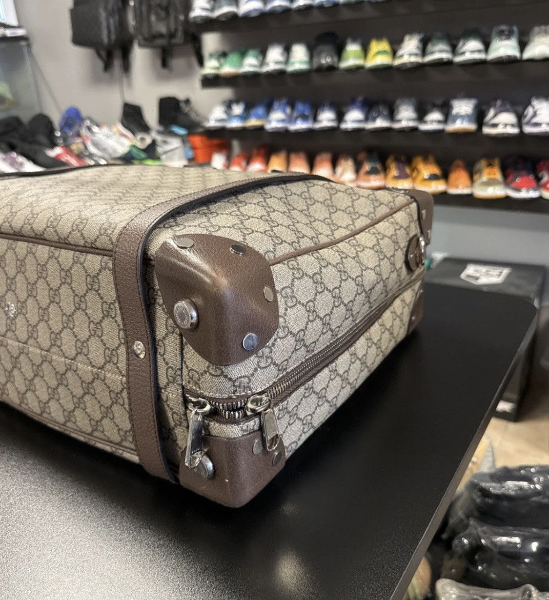 Gucci AUTHENTIC Gucci Beige GG Supreme Trunk Holdall Tote Brown Size ONE SIZE - 12 Thumbnail