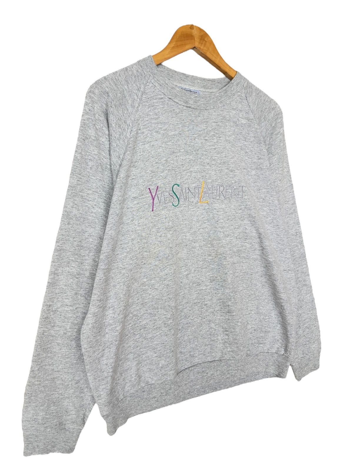 Yves Saint Laurent Vintage 90s YSL Yves Saint Laurent Spellout Sweatshirt Size US L / EU 52-54 / 3 - 3 Thumbnail