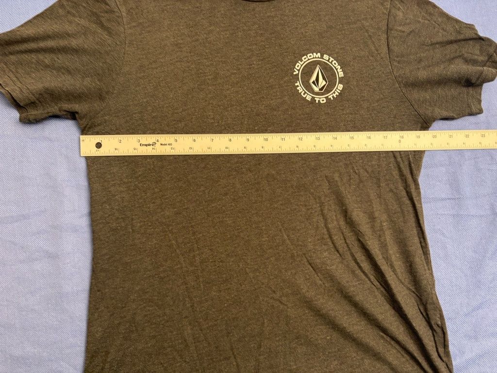 Volcom Men's Volcom T-shirt Size M Gray Short Sleeve Size US M / EU 48-50 / 2 - 2 Thumbnail