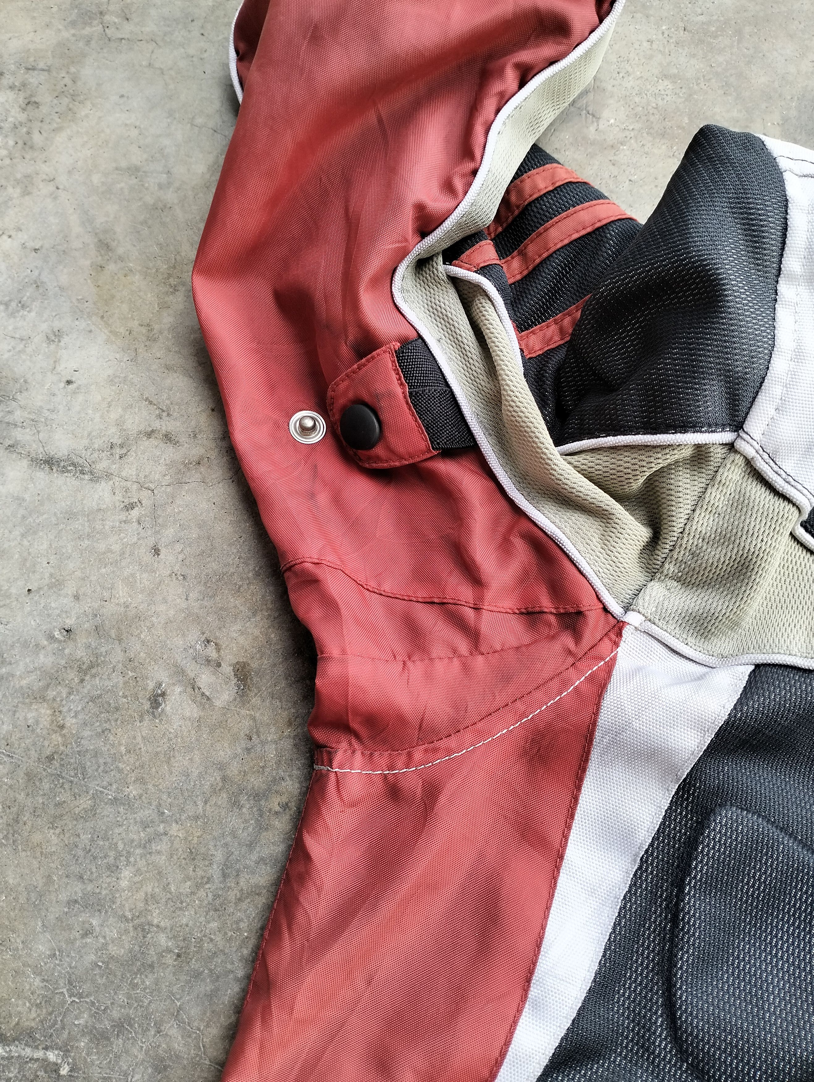 Sports Specialties JAPANESE BRAND SPARK RACING CREW RIDE JACKET NO PADDING Size US M / EU 48-50 / 2 - 13 Thumbnail