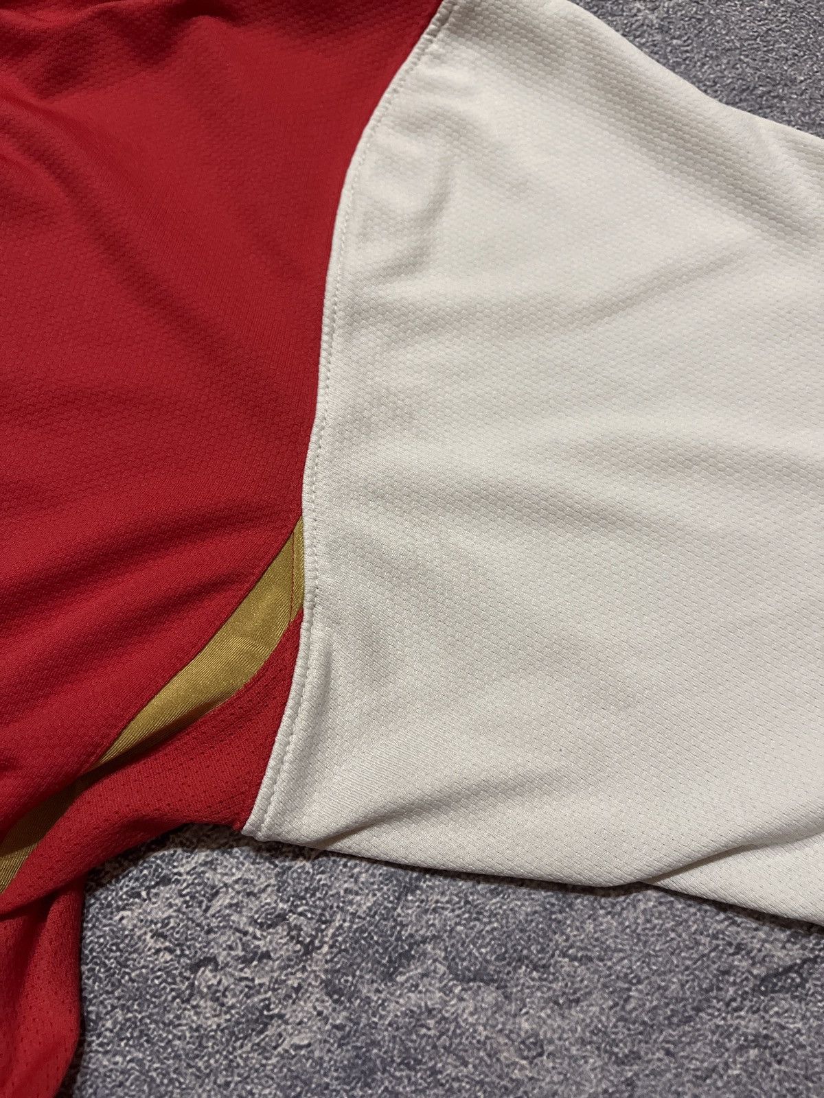 Nike × Vintage Vintage Nike Arsenal Soccer Jersey Football Shirt Tee Size US XL / EU 56 / 4 - 9 Thumbnail