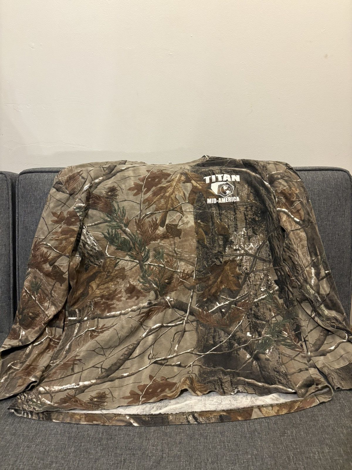 Other Tan and Brown camo Titan Mid America Long Sleep T- Shirt Size US XL / EU 56 / 4 - 2 Thumbnail