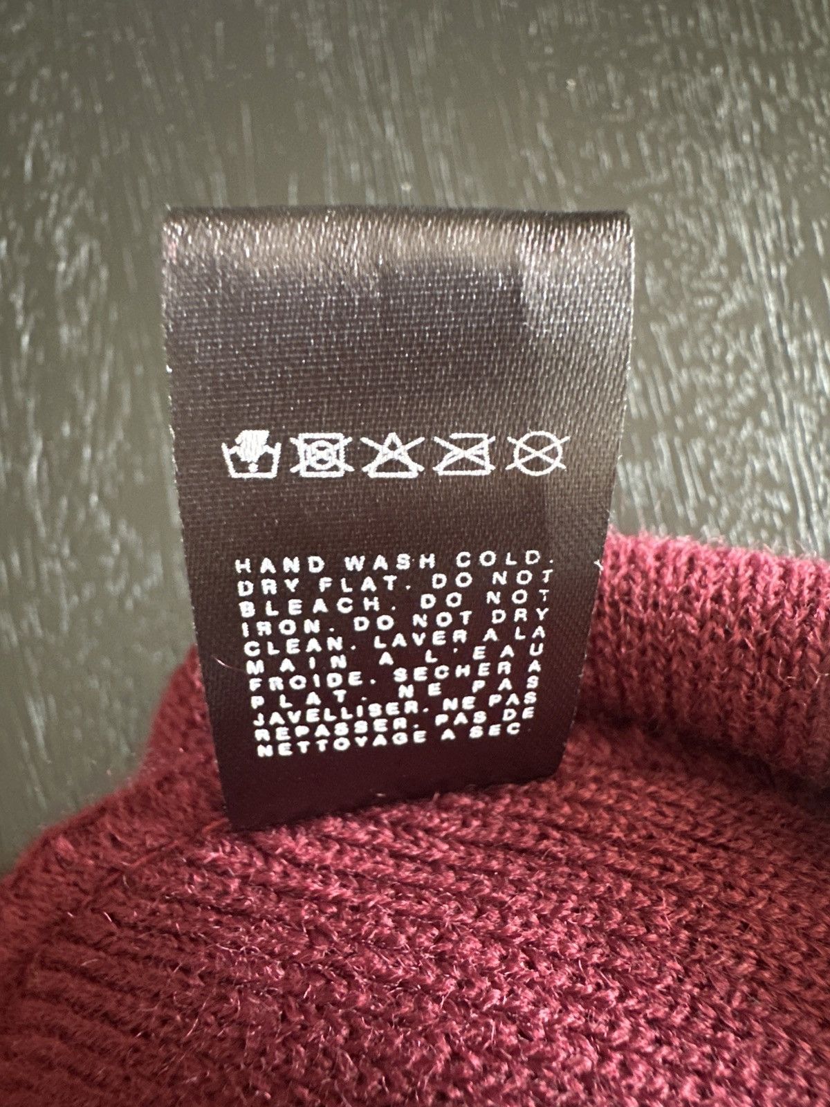 100 Thieves 100 Thieves Script Logo Beanie — Maroon (OS) Size ONE SIZE - 3 Thumbnail