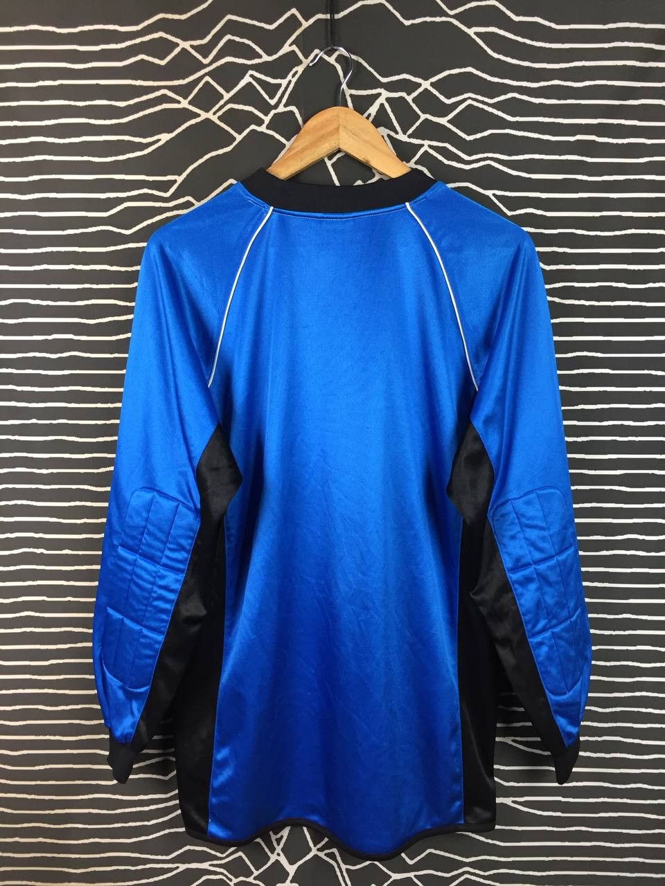 Japanese Brand Vtg Valsport Japan Padded Elbows Goalkeeper Jersey Size US L / EU 52-54 / 3 - 10 Thumbnail