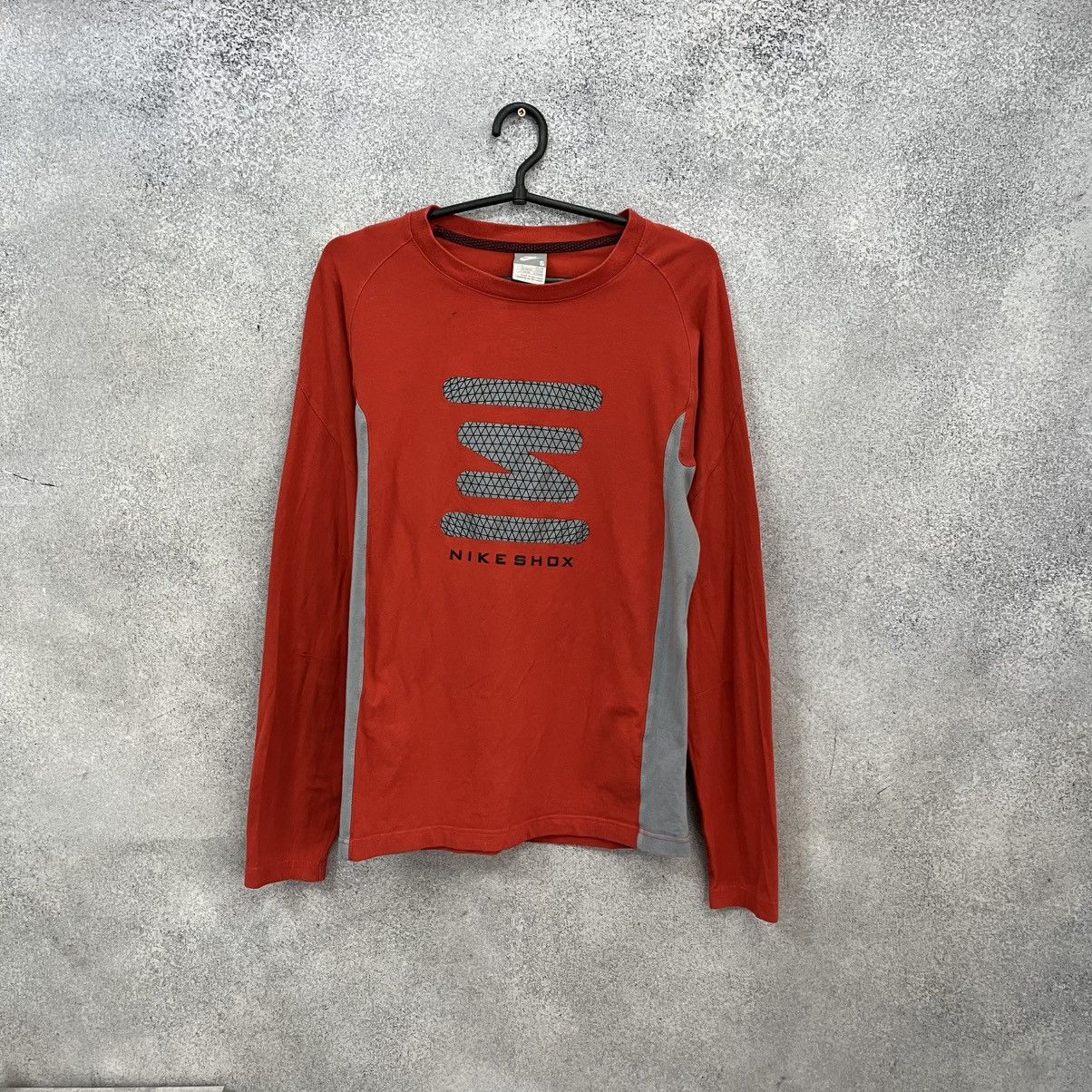 Nike Nike Shox Vintage Long Sleeve Red Big Logo Drill Size US S / EU 44-46 / 1 - 1 Thumbnail