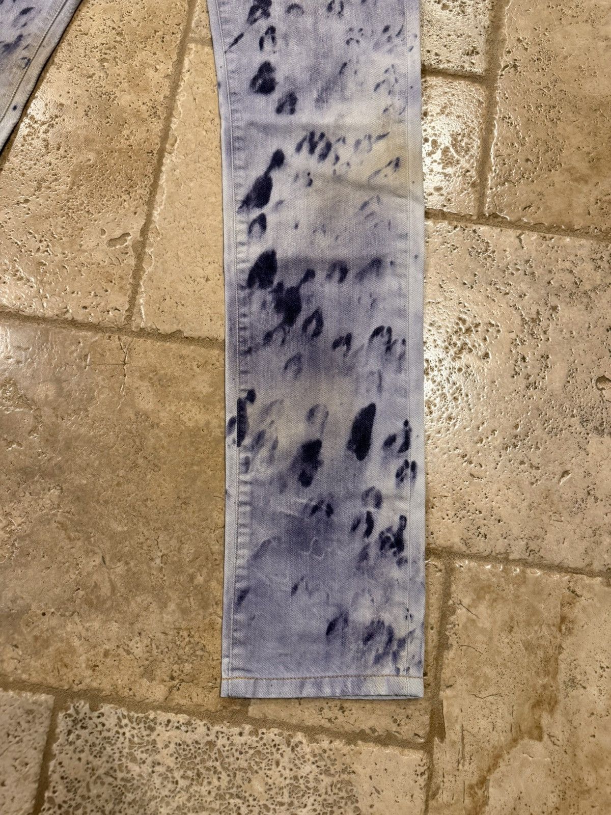 Maison Margiela Maison Margiela Ink / Paint Splatter Purple Denim Jeans Size US 32 / EU 48 - 3 Thumbnail
