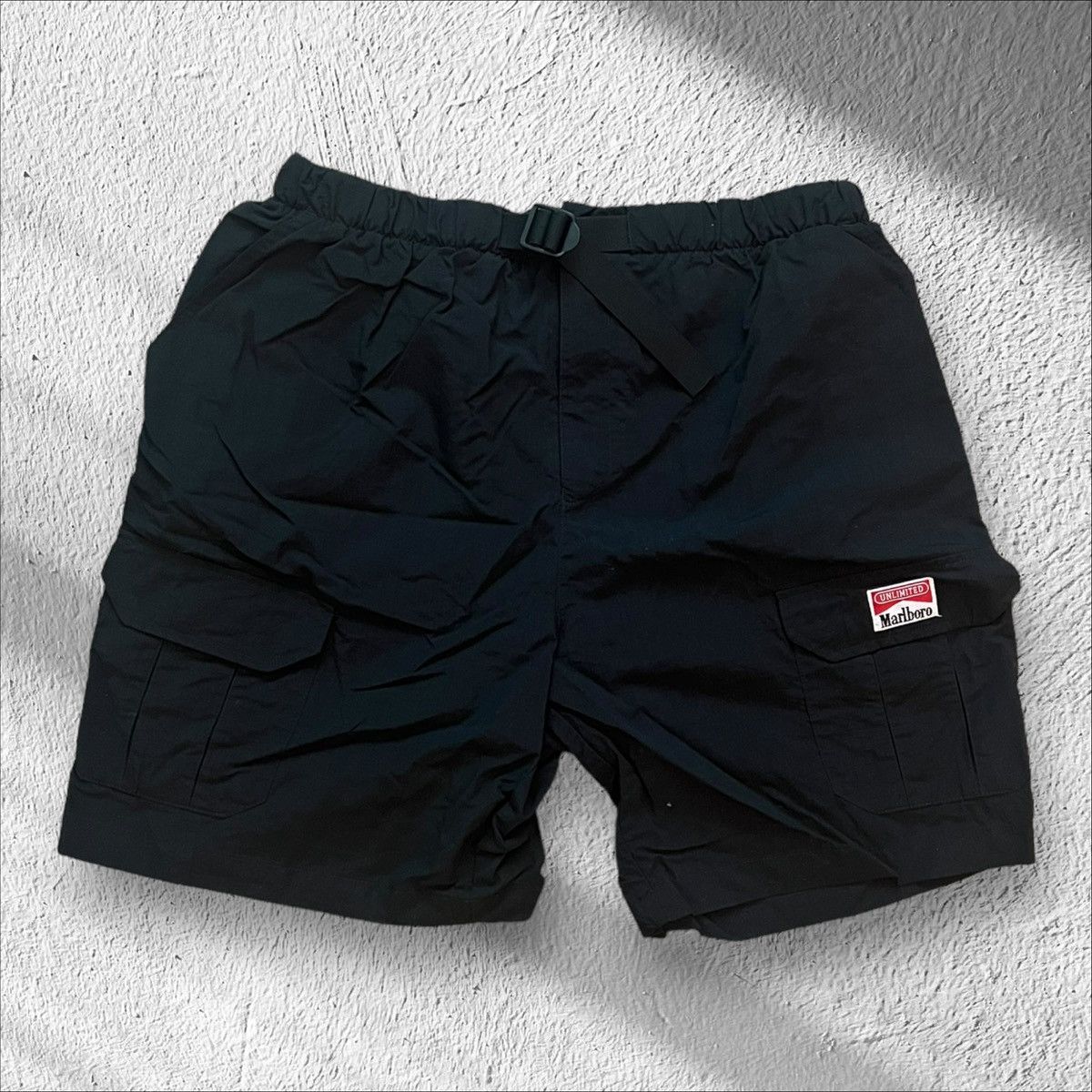 Marlboro Vintage 90s Marlboro Unlimited Black Swimming Trunks – Large Size US 32 / EU 48 - 1 Thumbnail