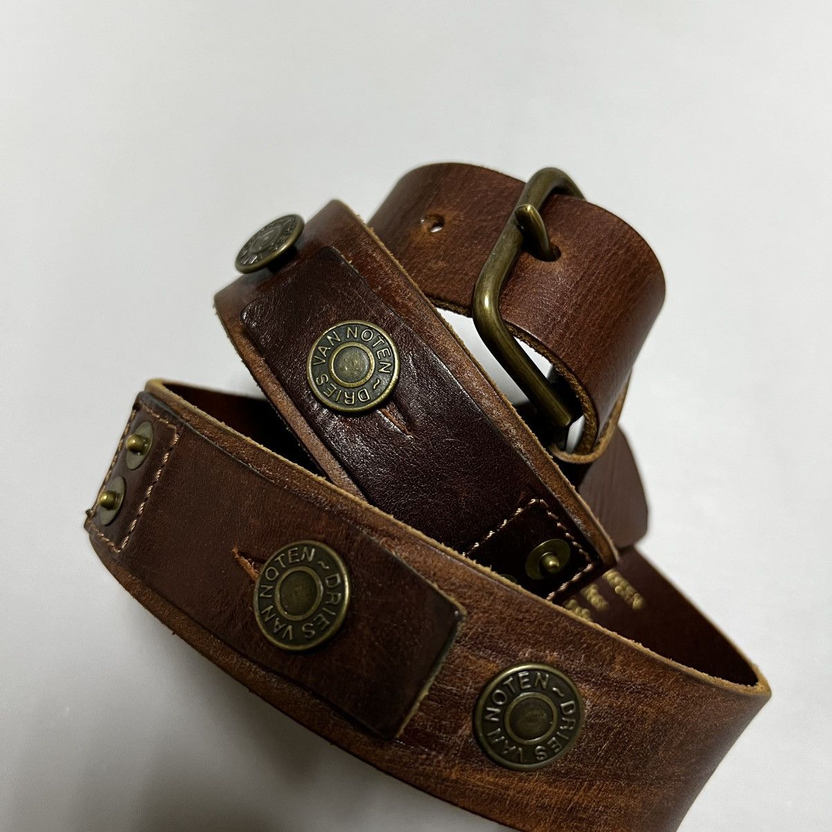 Dries Van Noten Dries Van Noten Leather Belt adorned with buttons Size 32 - 2 Thumbnail
