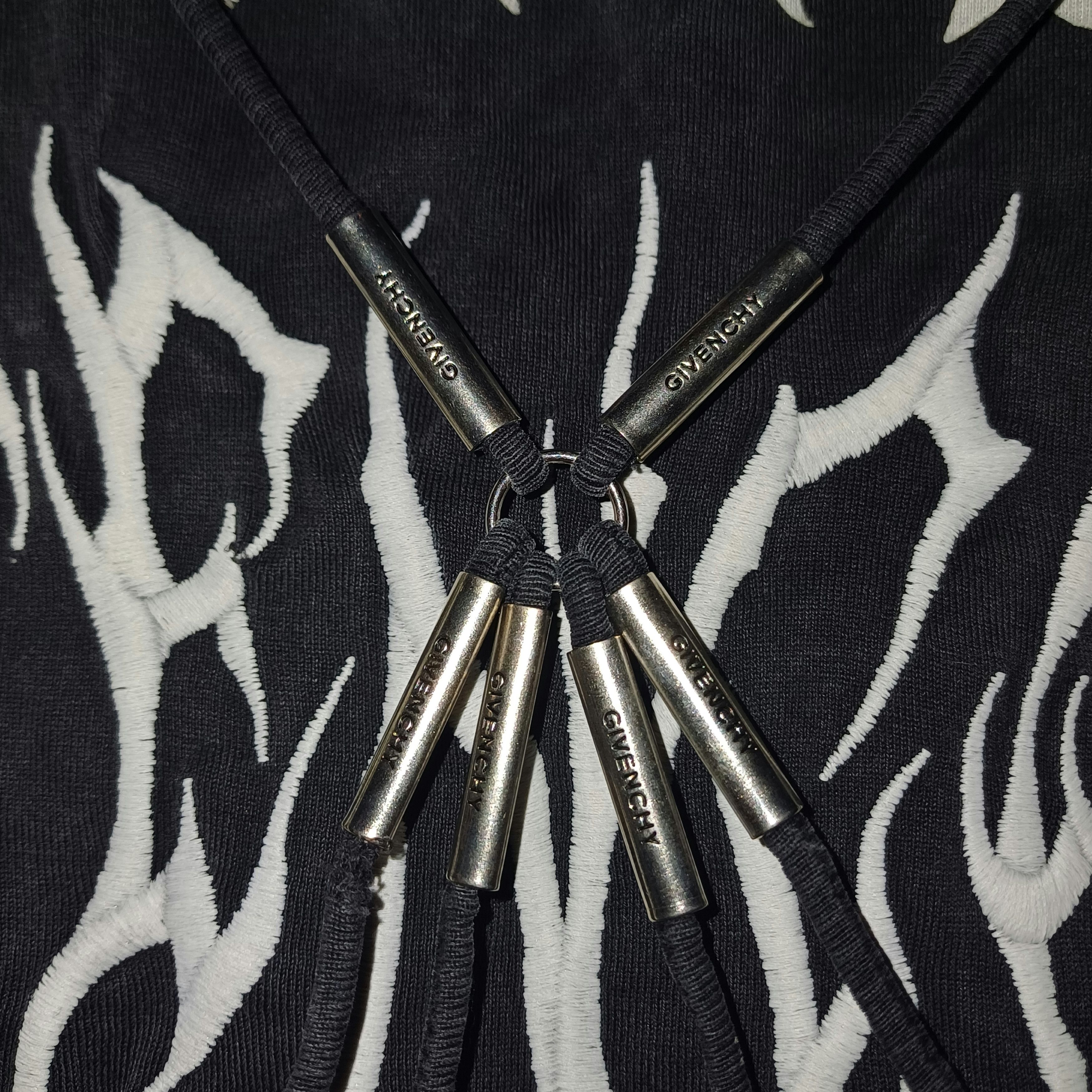 Givenchy Givenchy Multi Metal Logo T-Shirt Size US L / EU 52-54 / 3 - 4 Thumbnail