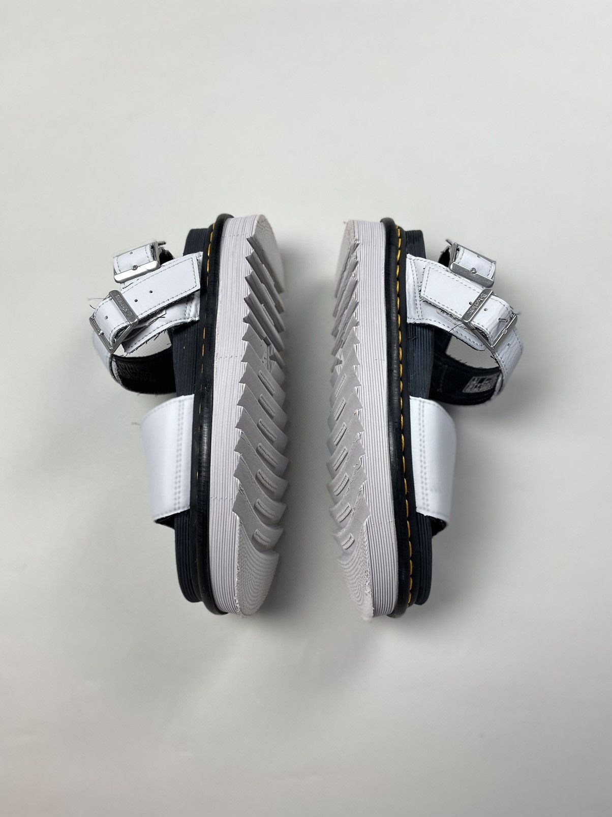 Dr. Martens Dr. Martens Docs Voss ladies sandals shoes size EU 38 US 7 Size US 7 / IT 37 - 16 Thumbnail