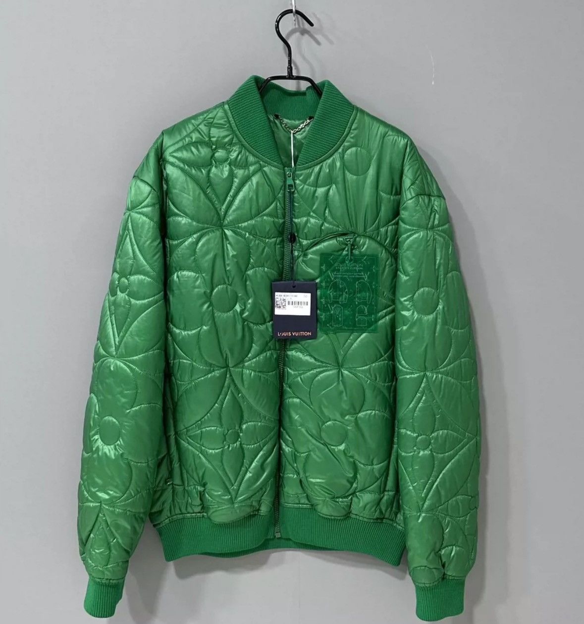 Louis Vuitton LOUIS VUITTON Green cotton jacket2412-Nextarrow Size US M / EU 48-50 / 2 - 3 Thumbnail