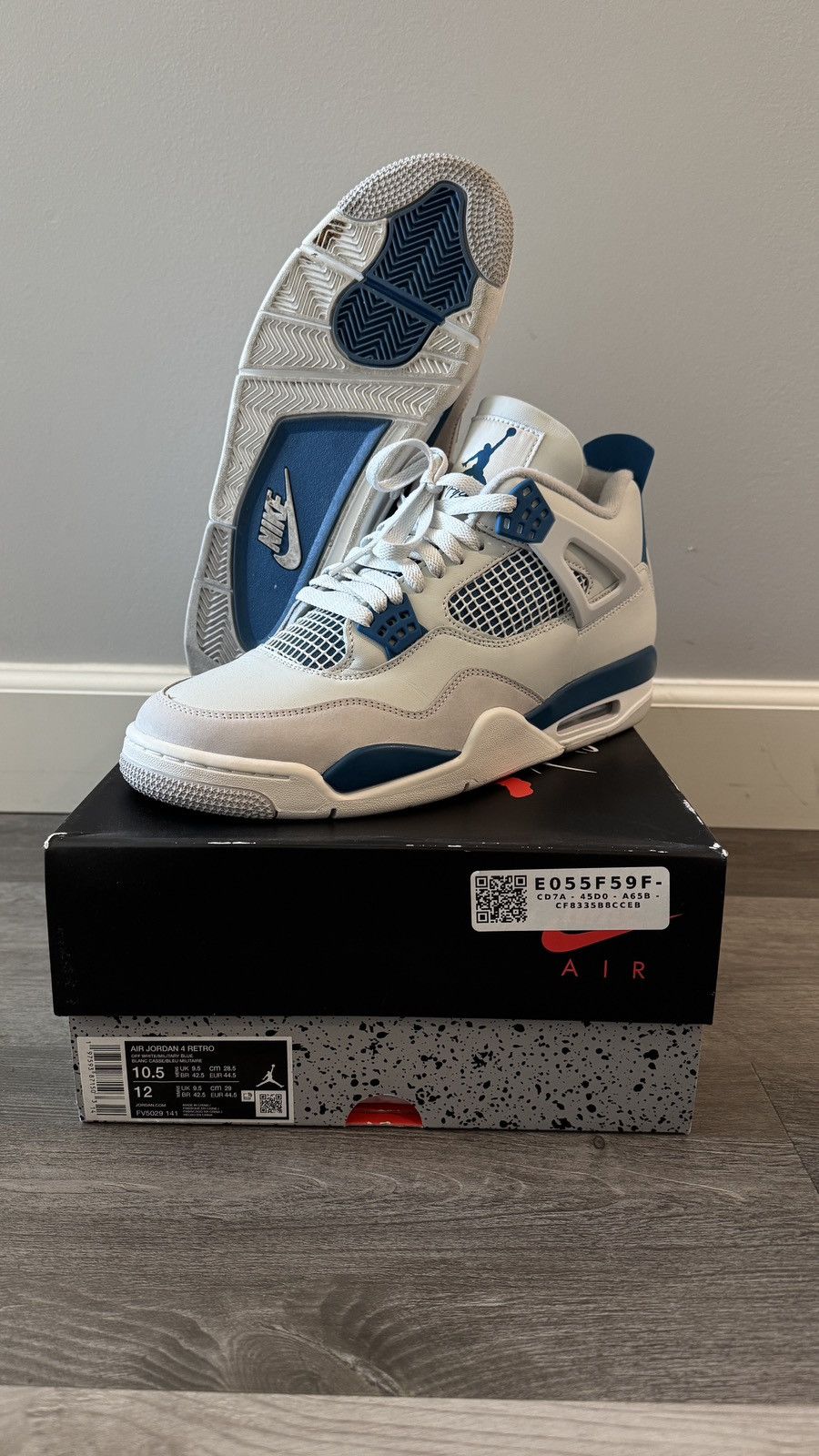 Air Jordan 4 Retro Military Blue 2024 Size 10.5 (PRE-OWNED)