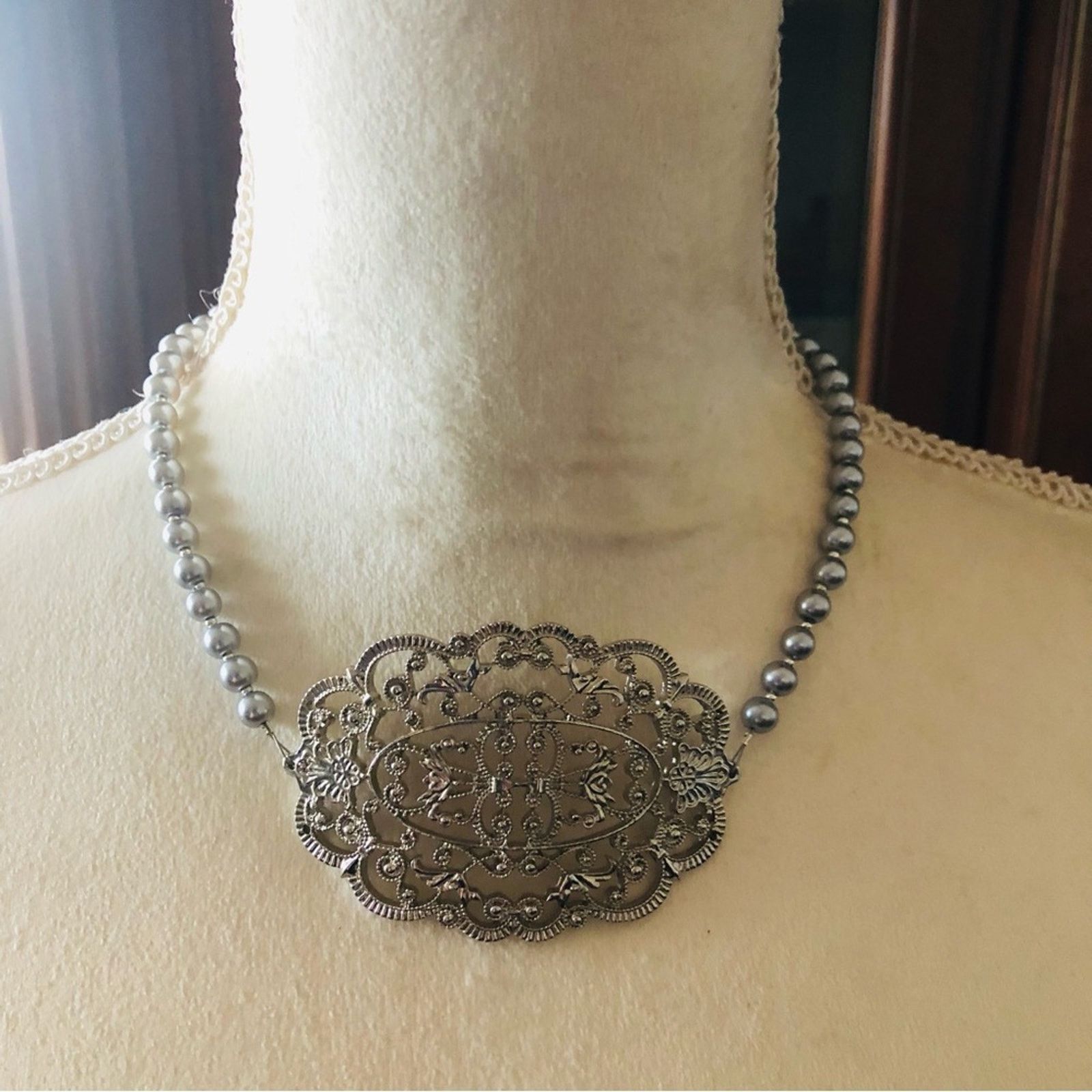 Handmade Handcrafted repurpose large silver filigree Pearl necklace Size ONE SIZE - 3 Thumbnail