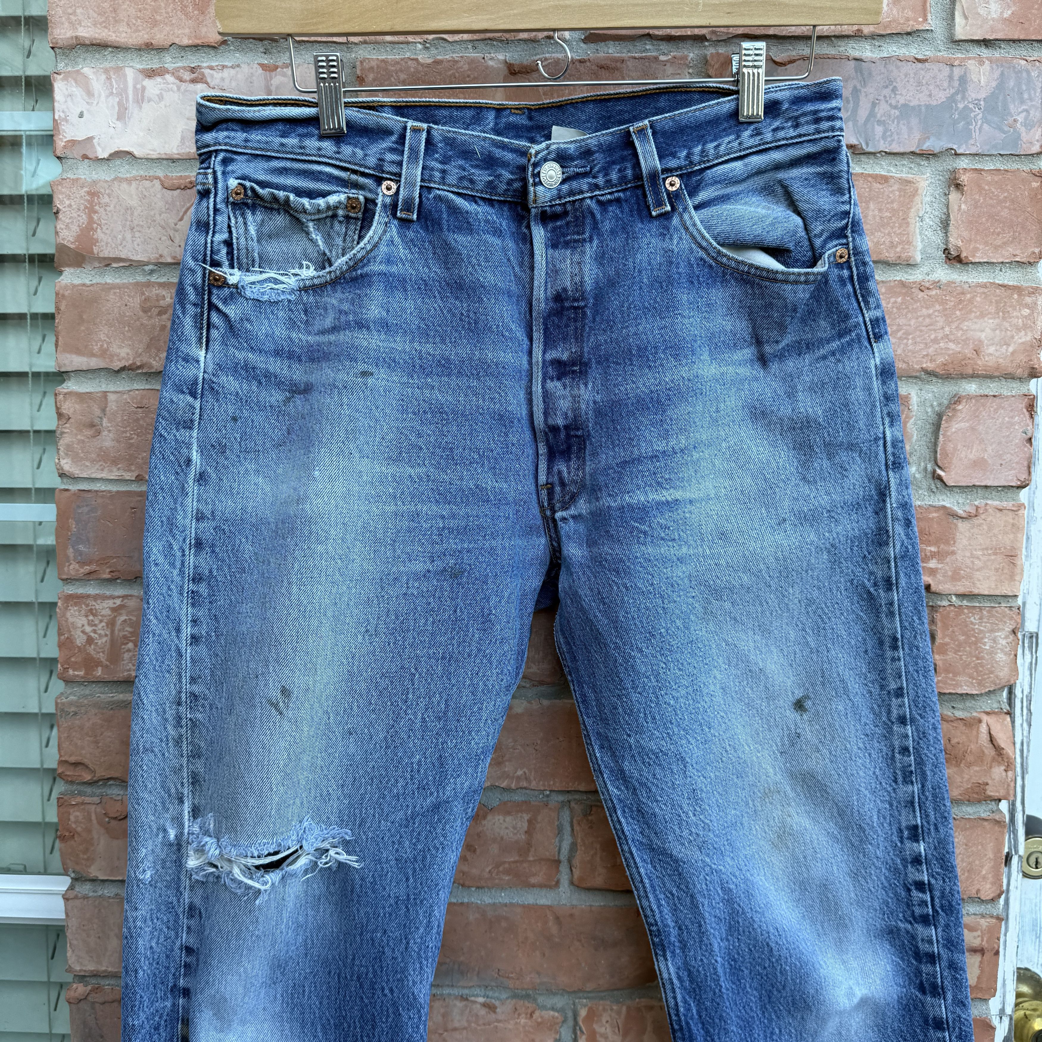 Levi's Vintage 90s Levis 501 Blue Button fly Denim Jeans Size US 34 / EU 50 - 2 Thumbnail