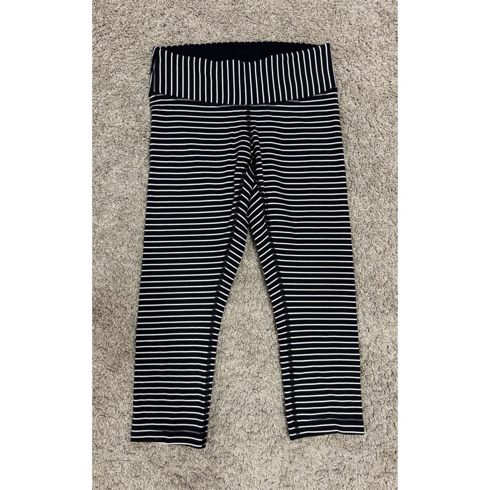 Lululemon LULULEMON Wunder Under Crop Parallel Striped Leggings Size 6 Size 28" / US 6 / IT 42 - 3 Thumbnail