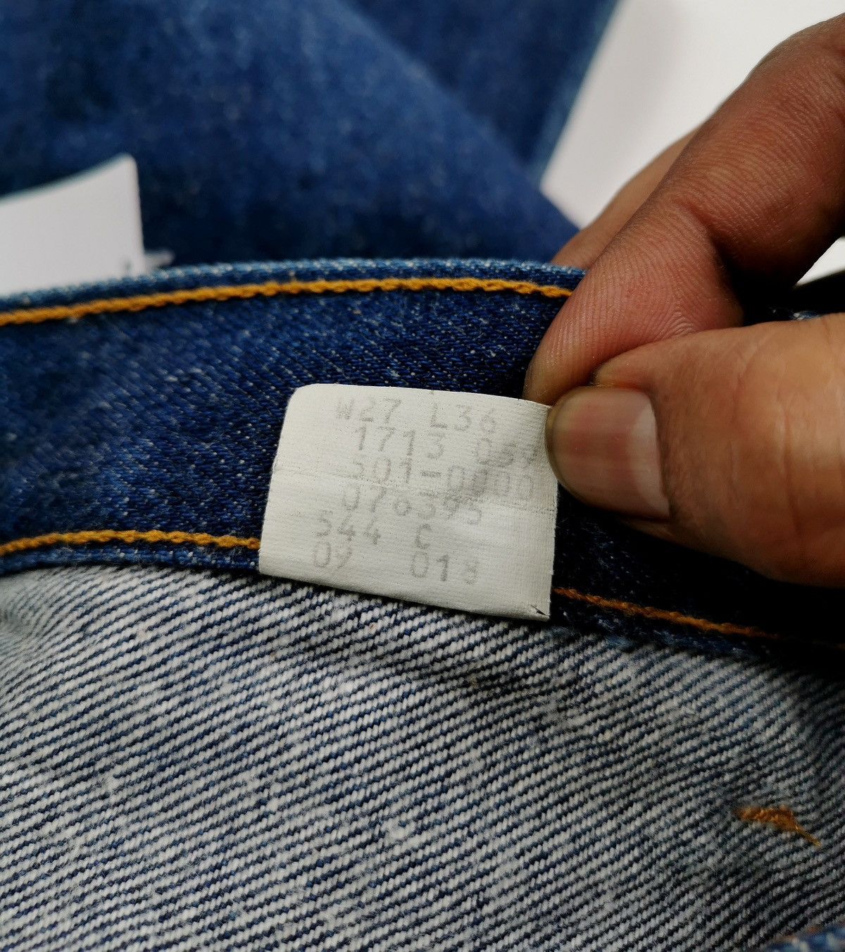 Levi's Vintage 80s Levis 501 Made in USA Denim Jeans Size US 26 / EU 42 - 4 Thumbnail