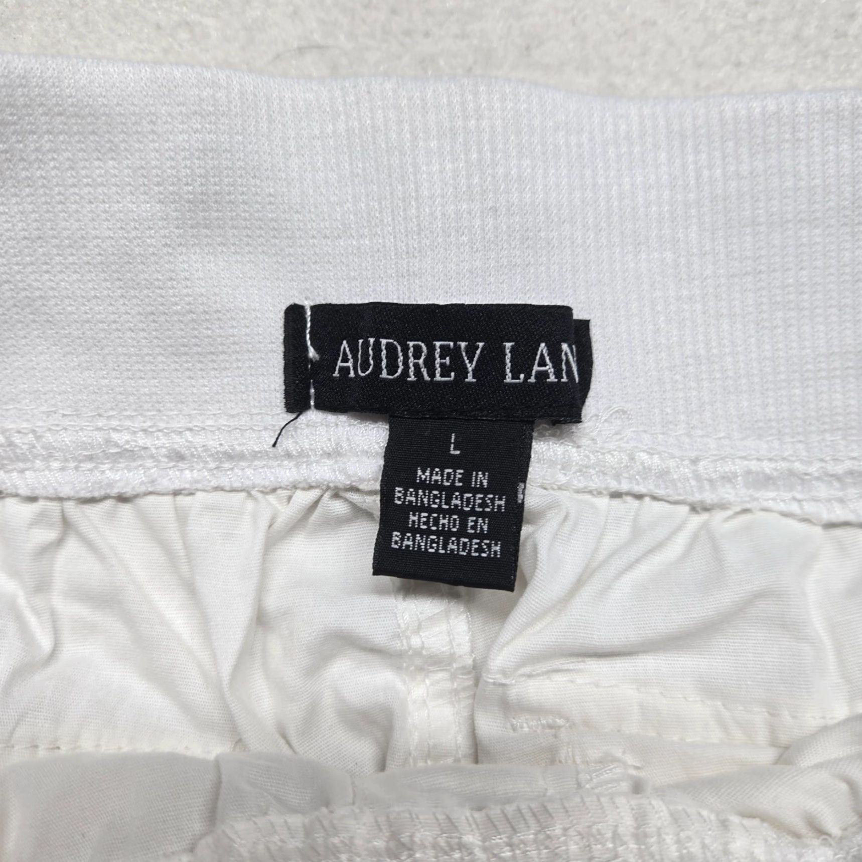 Vintage Audrey Lane Capri Pants White Women's L Large Nylon Pull-On Elastic Waist Capri - Solid, Lightweight, Casual Pants Size 36" / US 14 / IT 50 - 5 Thumbnail