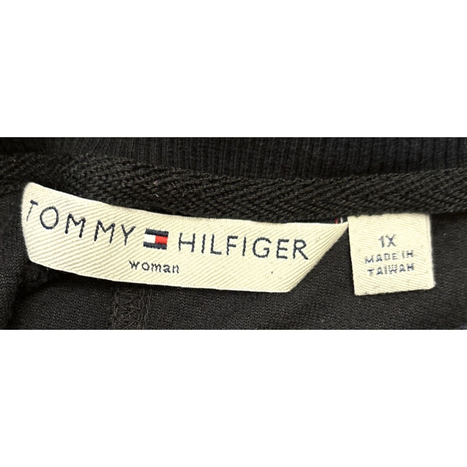 Tommy Hilfiger VINTAGE Tommy Hilfiger Full Zip Jacket Women 1X Black Velour Embroidered Logo Y2K 311 Size XL / US 12-14 / IT 48-50 - 3 Thumbnail
