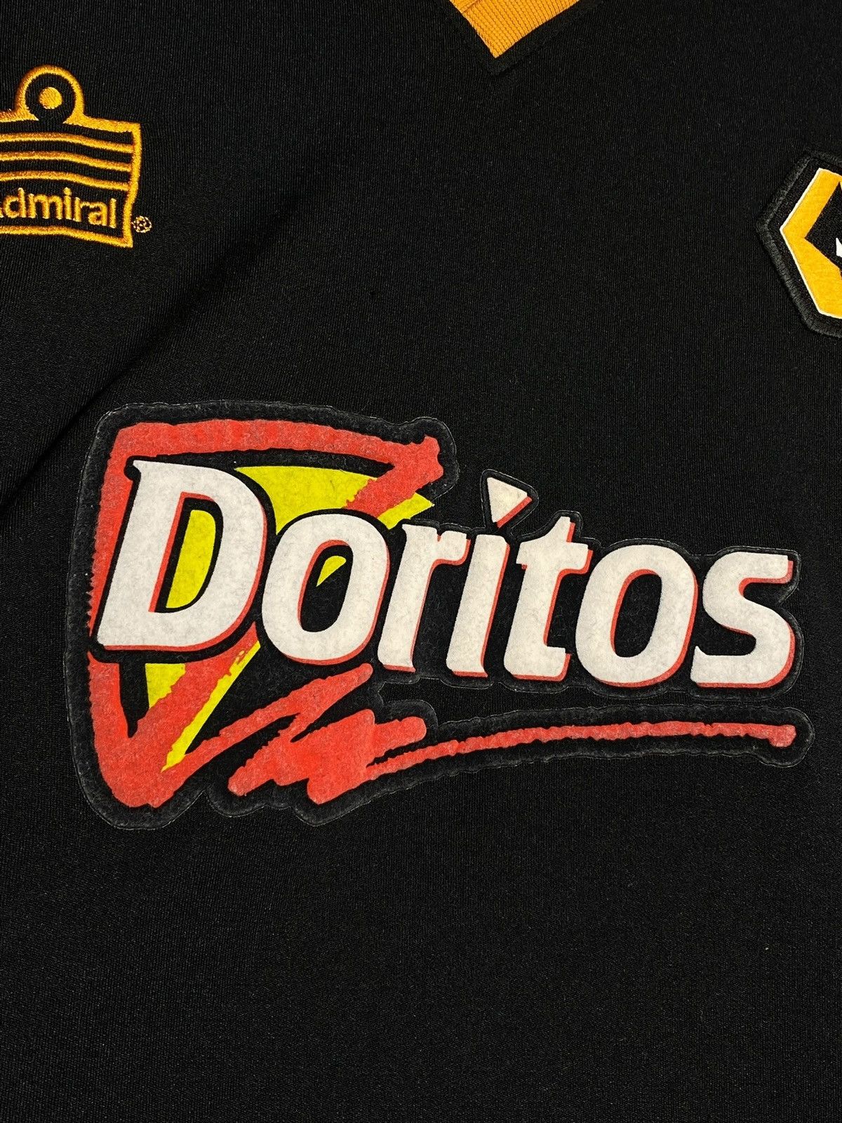 Vintage 🔥 VINTAGE 00s WOLVERHAMPTON DORITOS Y2K SOCCER JERSEY 🔥 Size US L / EU 52-54 / 3 - 3 Thumbnail