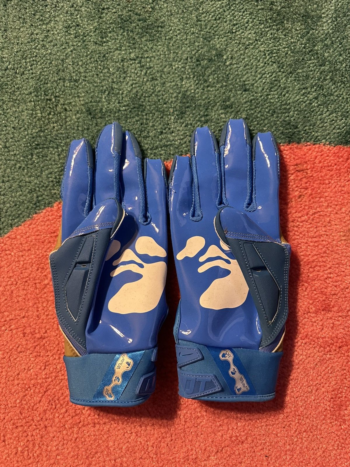Nike × Off-White Off White x Nike D-Tack Football Gloves Size ONE SIZE - 3 Thumbnail
