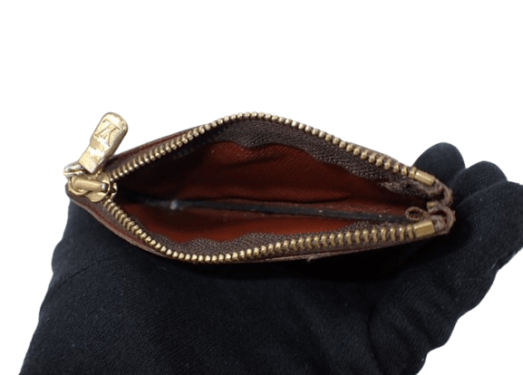 Louis Vuitton Louis Vuitton Pochette Cles Monogram Brown Clutch Size ONE SIZE - 4 Thumbnail