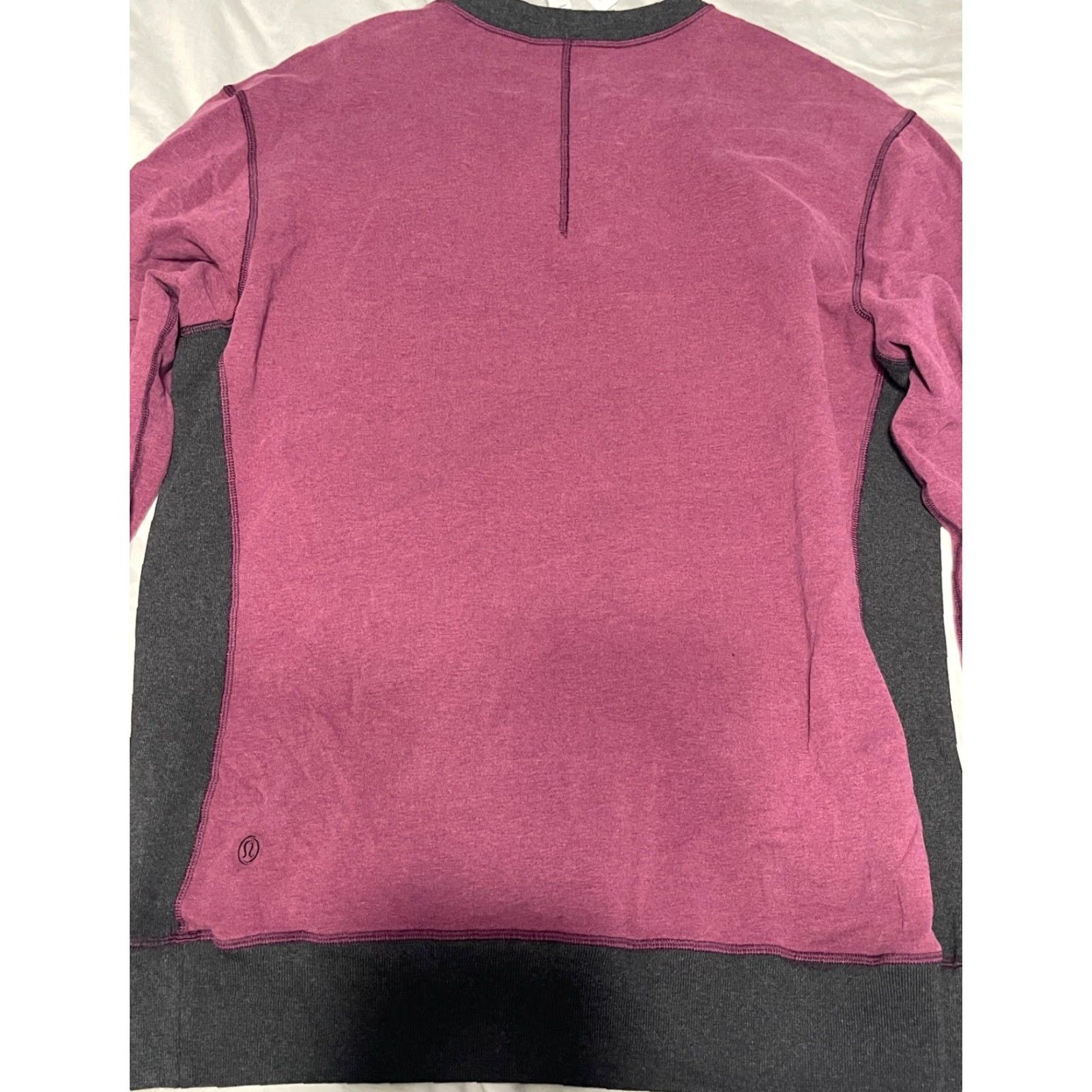 Lululemon Lululemon Mens Burgundy Long Sleeve Stretch Shirt XL Pullover Activewear MENS Shirts Size US XL / EU 56 / 4 - 6 Thumbnail