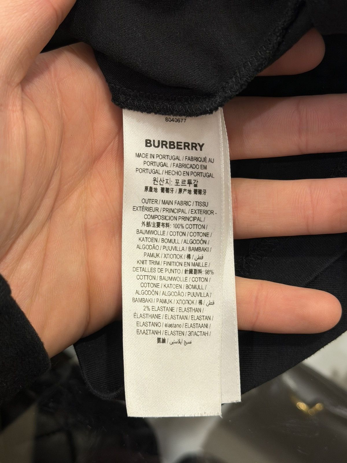 Burberry Burberry Shark Risk Tee - Black Size US L / EU 52-54 / 3 - 6 Thumbnail