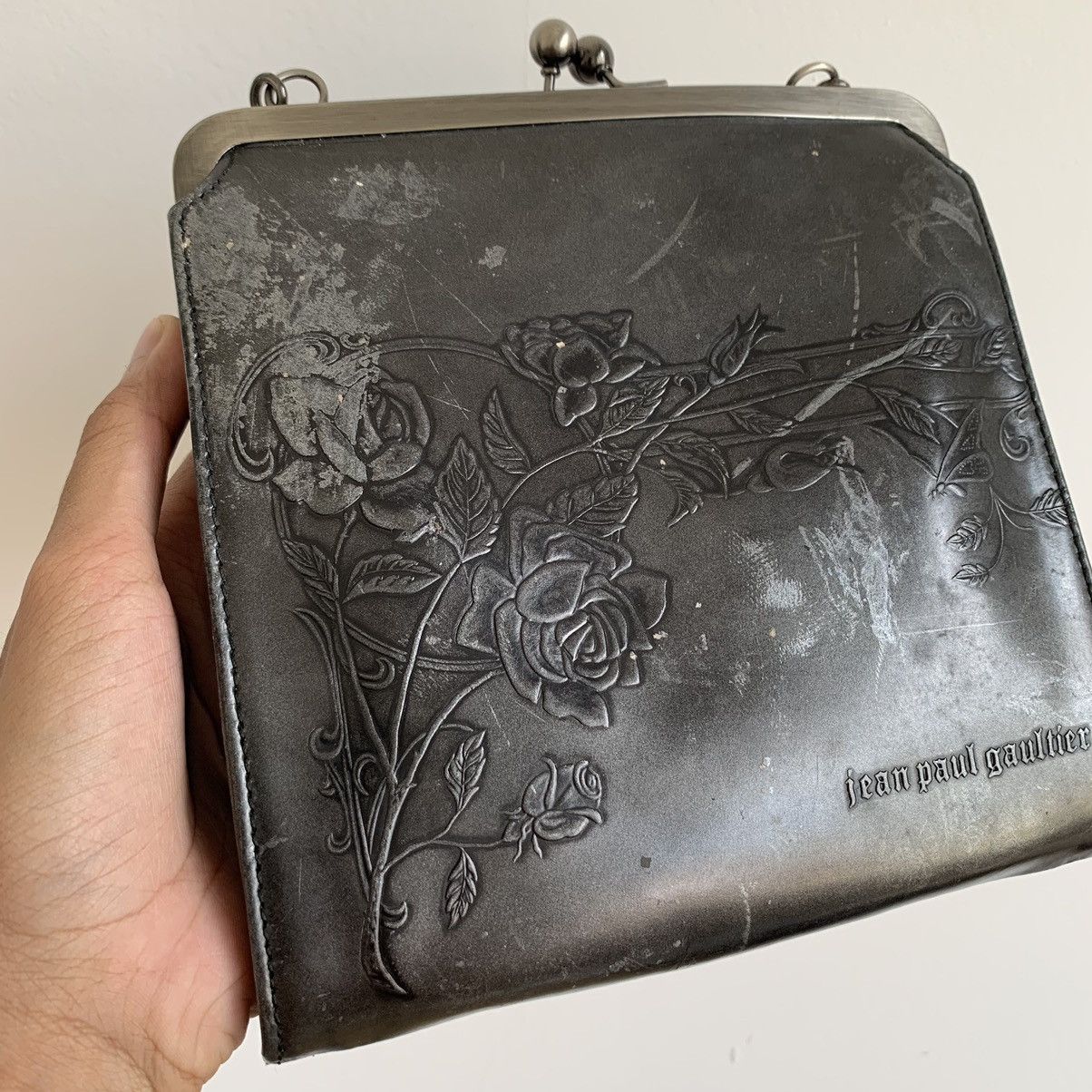 Jean Paul Gaultier Jean Paul Gaultier Roses Silver Clasp Handbag Size ONE SIZE - 3 Thumbnail
