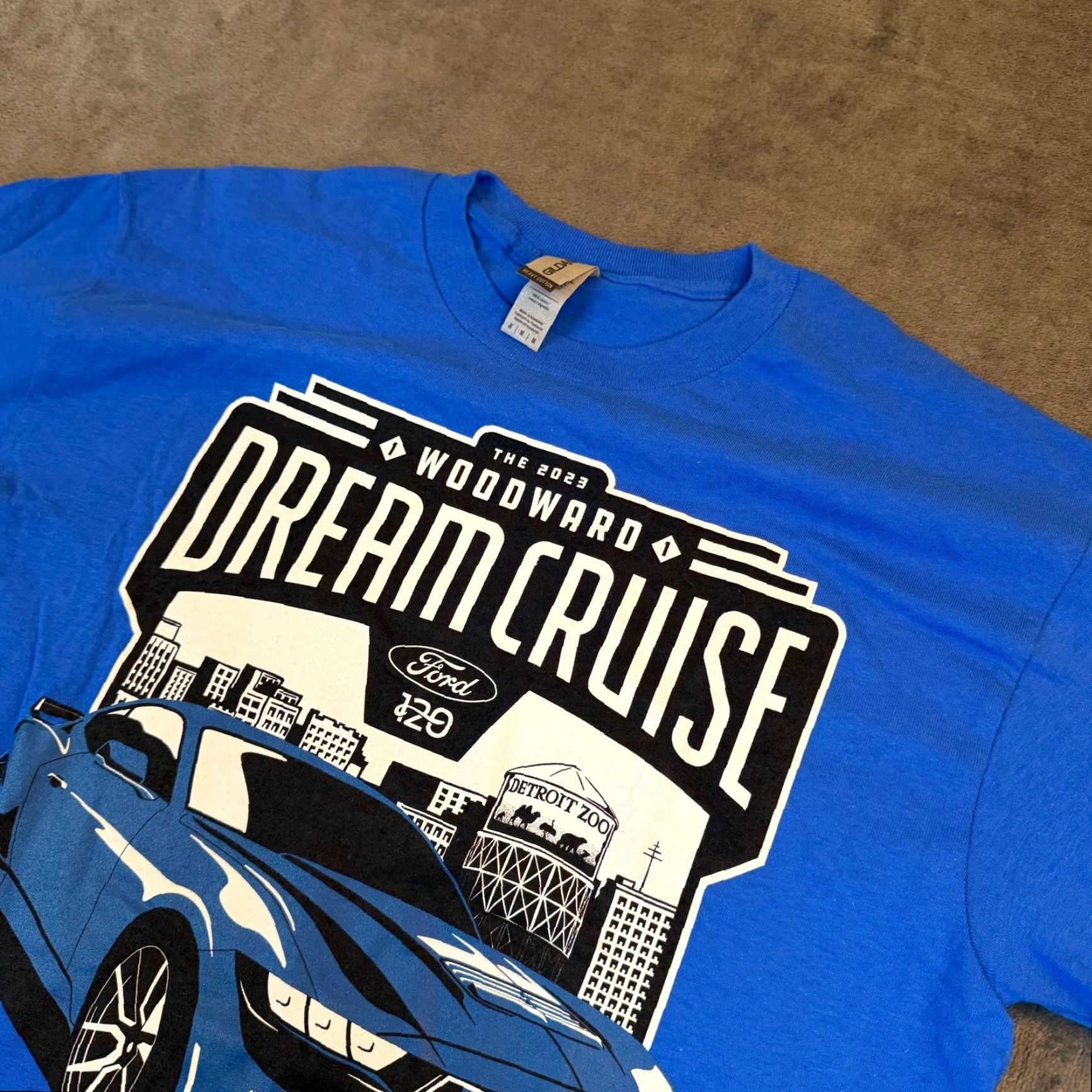 Gildan Gildan T-Shirt Mens Medium Blue Woodward Dream Cruise Ford Mustang Detroit 2023 Graphic Print Short Sleeve Crew Neck Shirt Size US M / EU 48-50 / 2 - 2 Thumbnail