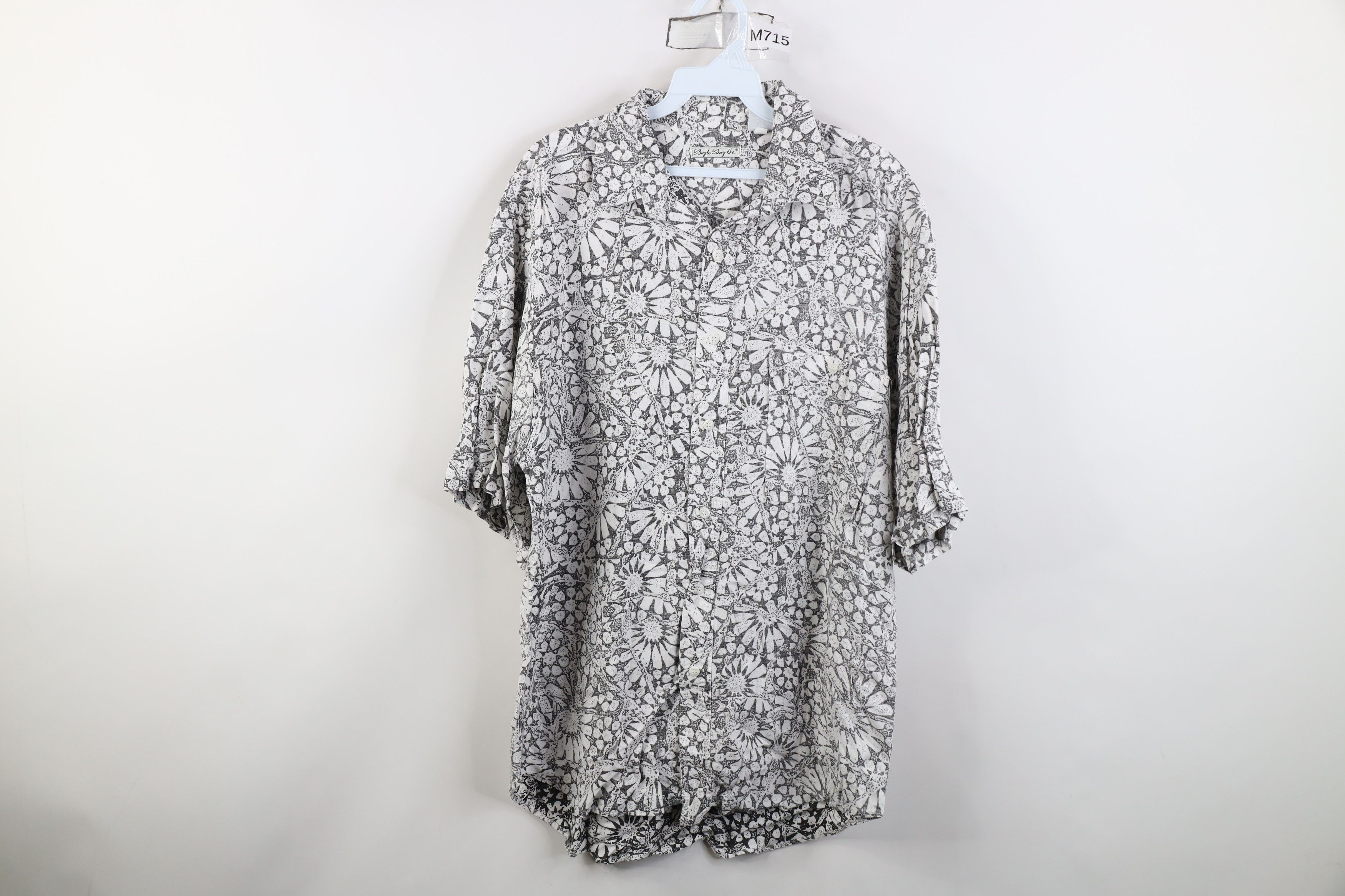 Vintage Vintage 90s Streetwear Flower Hawaiian Button Shirt Size US L / EU 52-54 / 3 - 1 Thumbnail