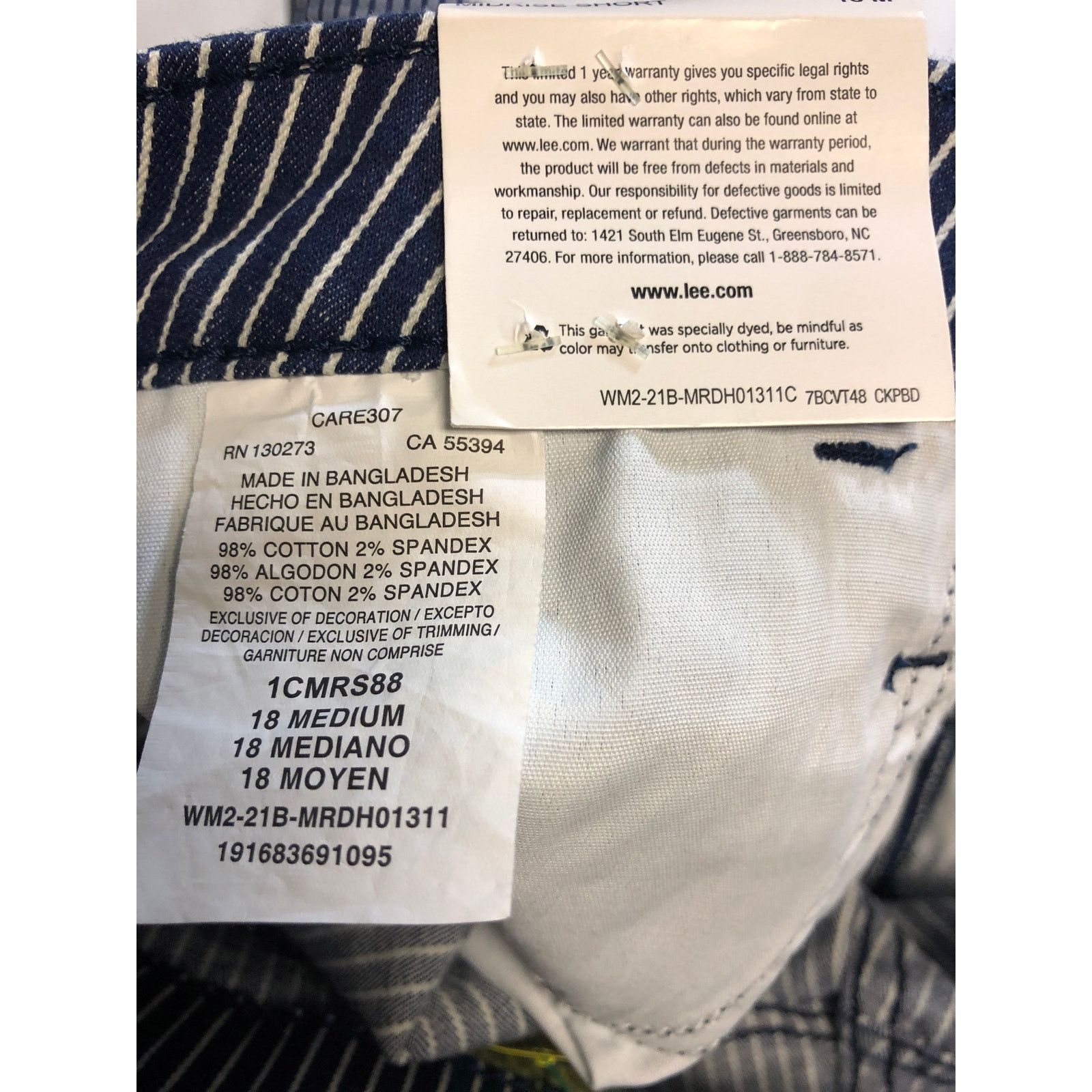 Lee womans lee shorts Size 40" / US 18 - 6 Thumbnail