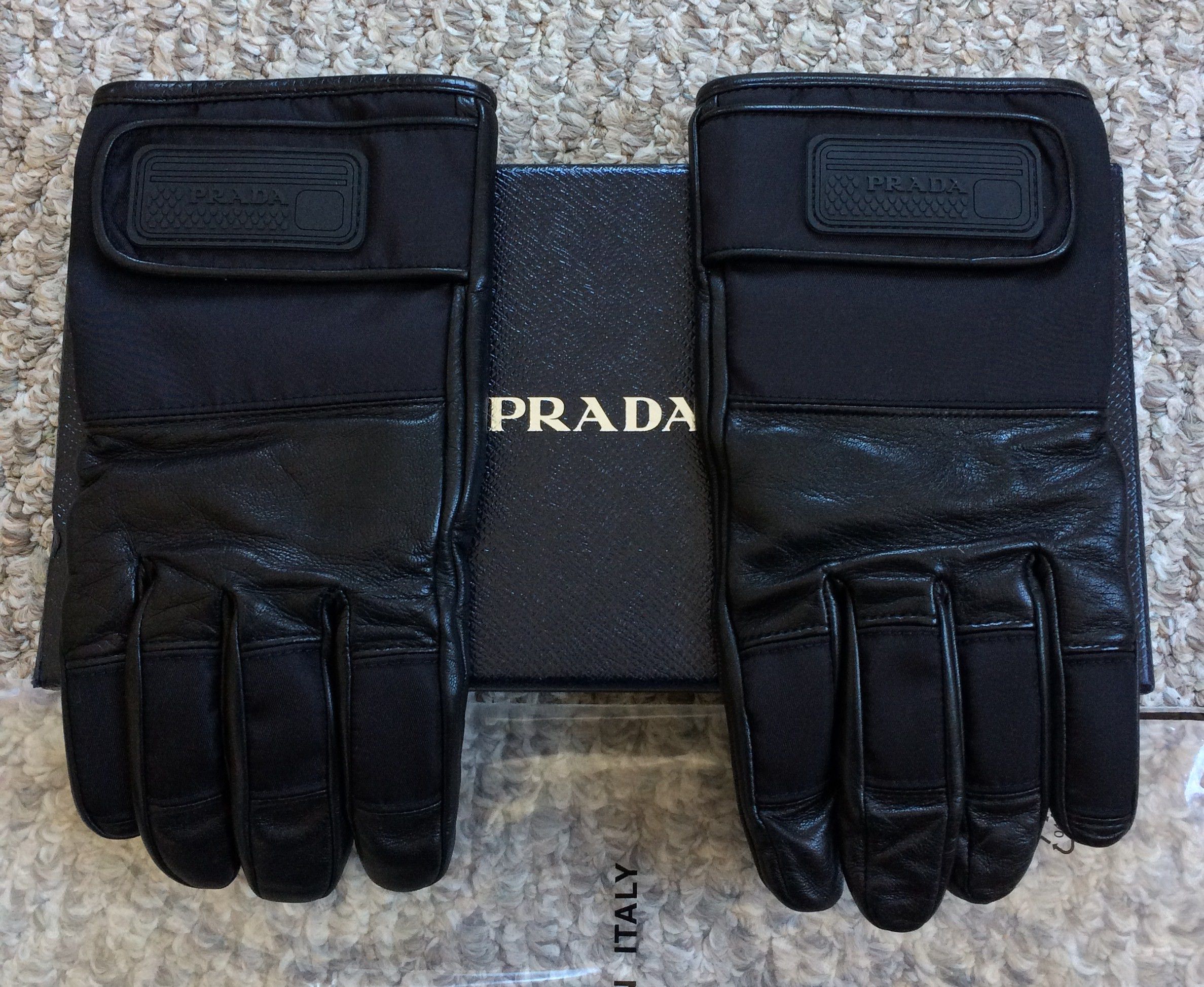 Prada Prada Lambskin Leather Logo Gloves + Box Size ONE SIZE - 2 Thumbnail