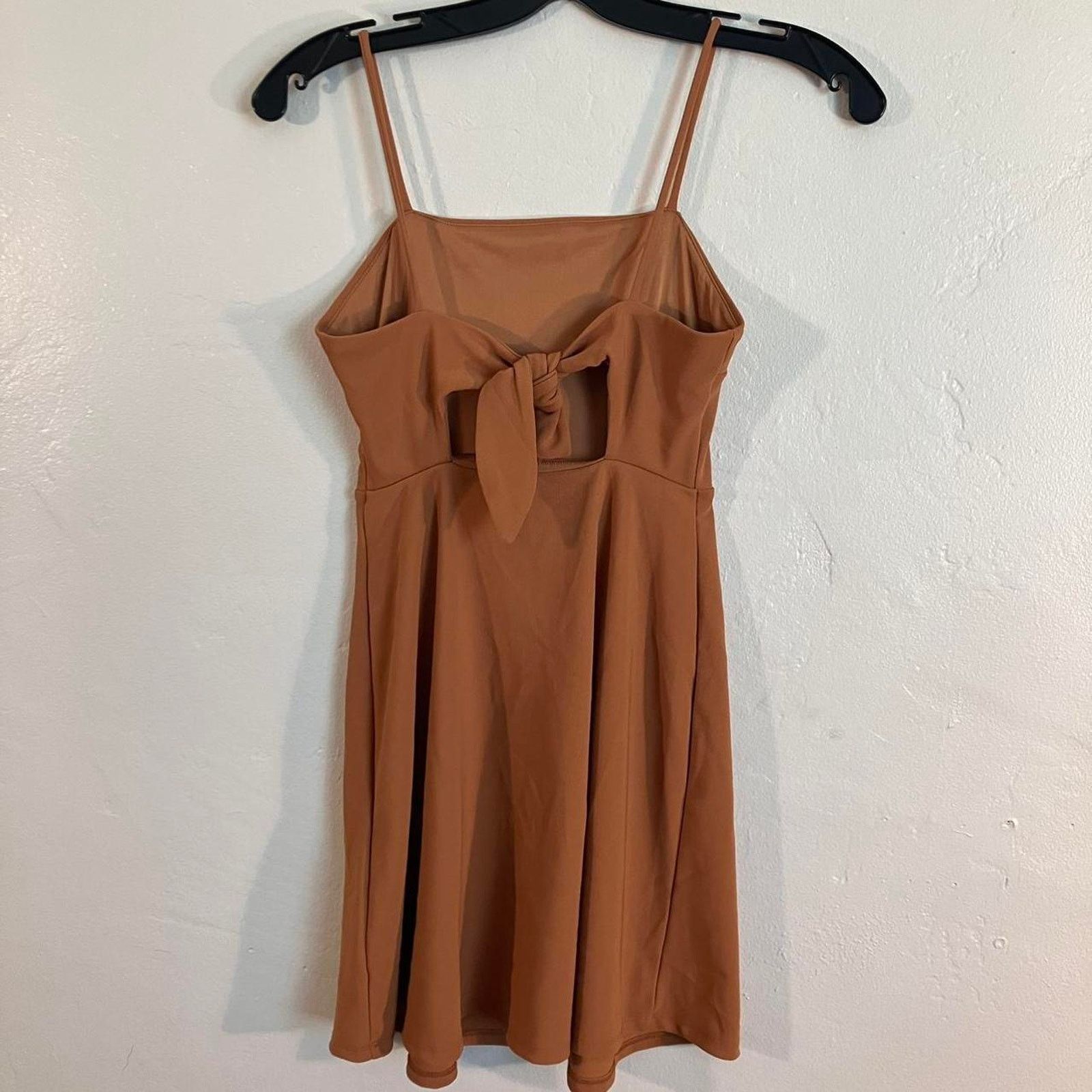 Forever 21 Forever 21 Rust Brown Spaghetti Strap Dress Tie Back Size S / US 4 / IT 40 - 2 Thumbnail