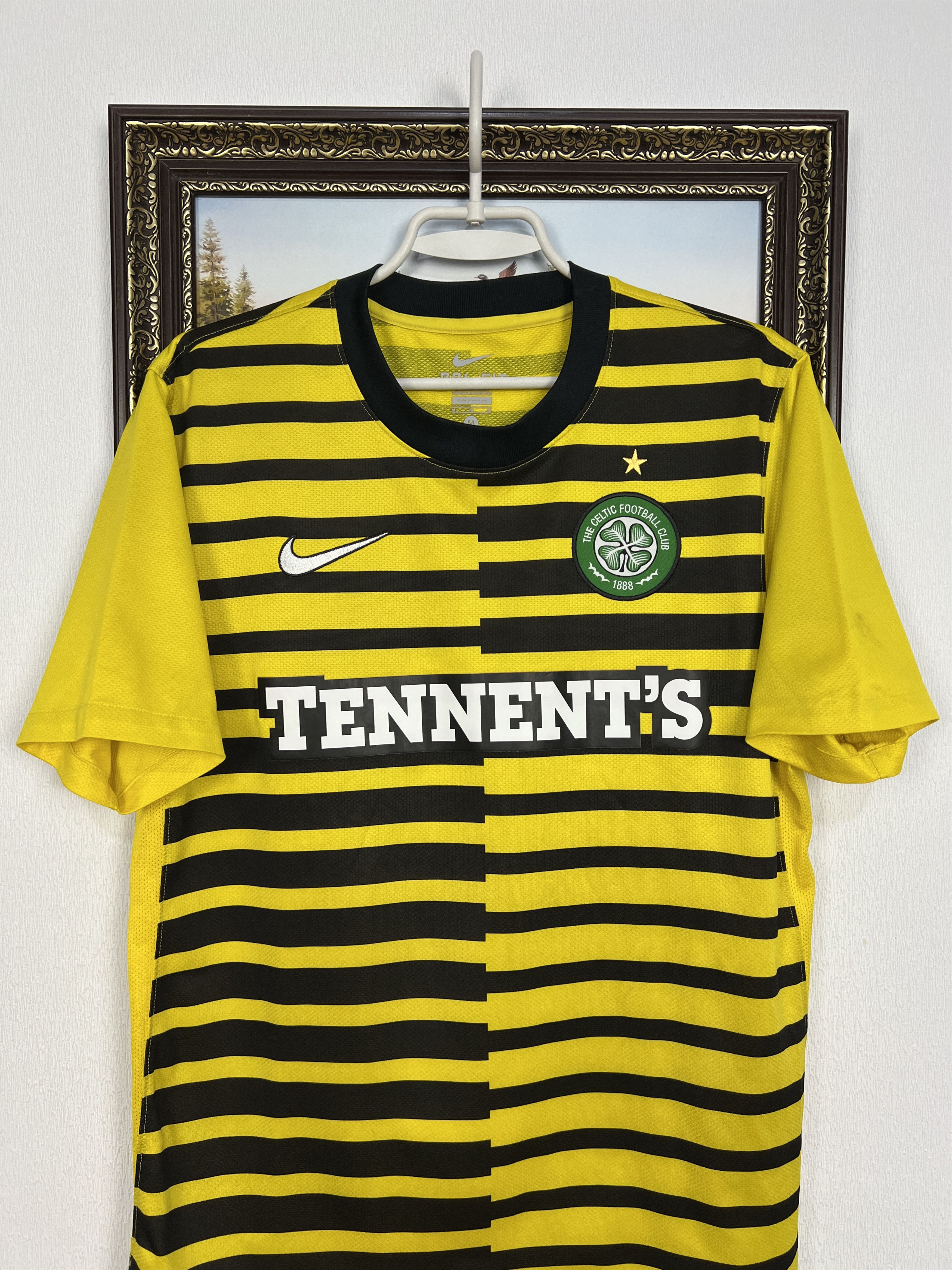 Nike Celtic football shirt 2011 Soccer Nike Jersey Trikot Rare Size US M / EU 48-50 / 2 - 2 Thumbnail