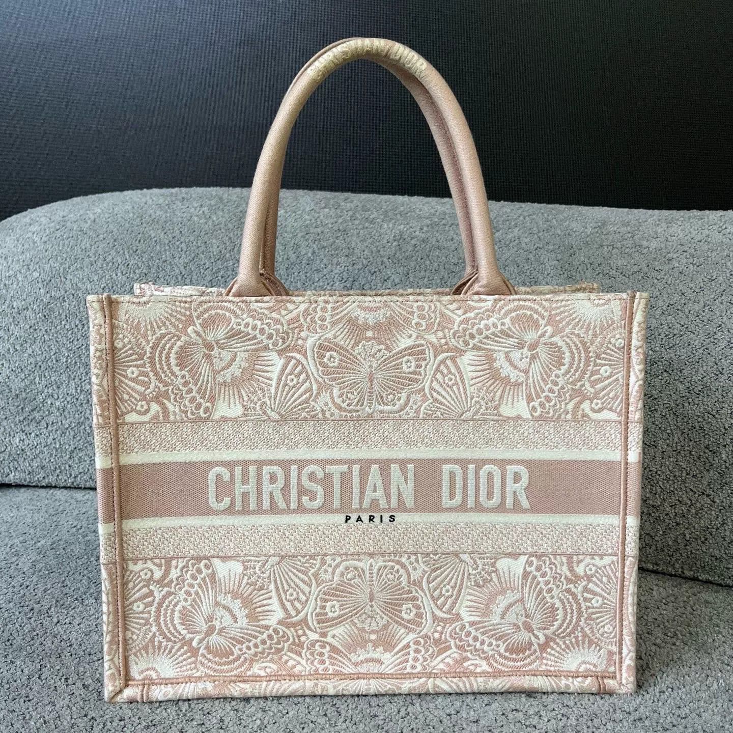 Dior Dior Tiger Printed Pink Shoulder Bag OS Women Size ONE SIZE - 1 Thumbnail