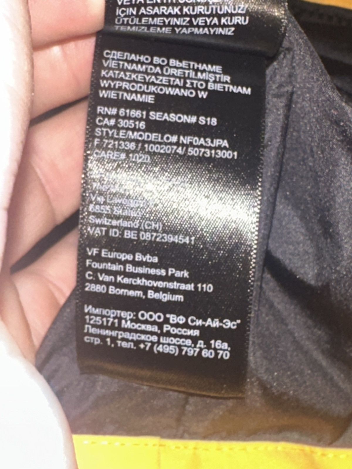 The North Face The North Face 1990 Retro Goretex Mountain Jacket Yellow Size US XS / EU 42 / 0 - 5 Thumbnail