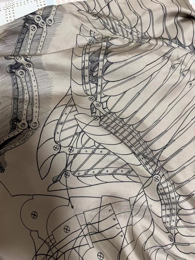 Hermes Hermes size 41 Silk Shirt, High-End Custom-Made. 100% Heavy Size US M / EU 48-50 / 2 - 9 Thumbnail