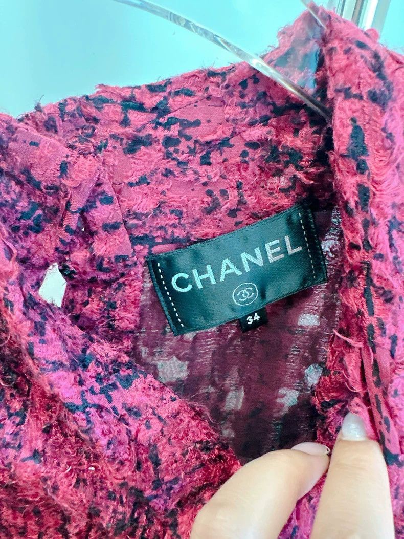 Chanel Chanel 22A high-end handicraft workshop red coat Size XXS / US 00 / IT 34 - 3 Thumbnail