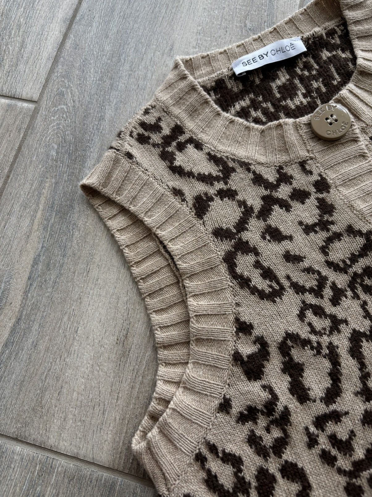 See by Chloe See by Chloé Leopard Knit Vest Top Size US 4 IT 40 Size XS / US 0-2 / IT 36-38 - 7 Thumbnail