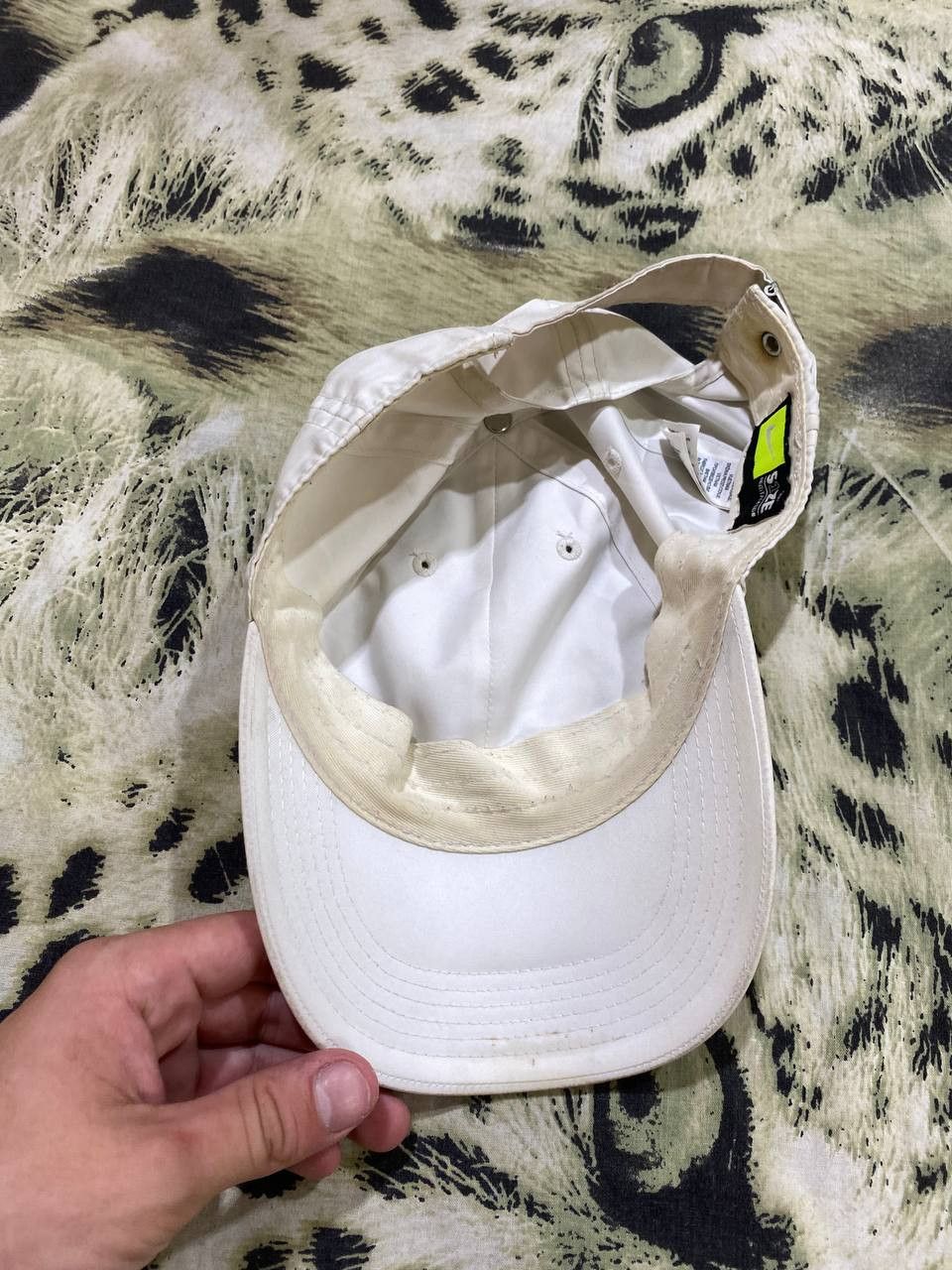Nike white Hats Vintage metal logo Cap Nike Y2K streetwear Size ONE SIZE - 12 Thumbnail